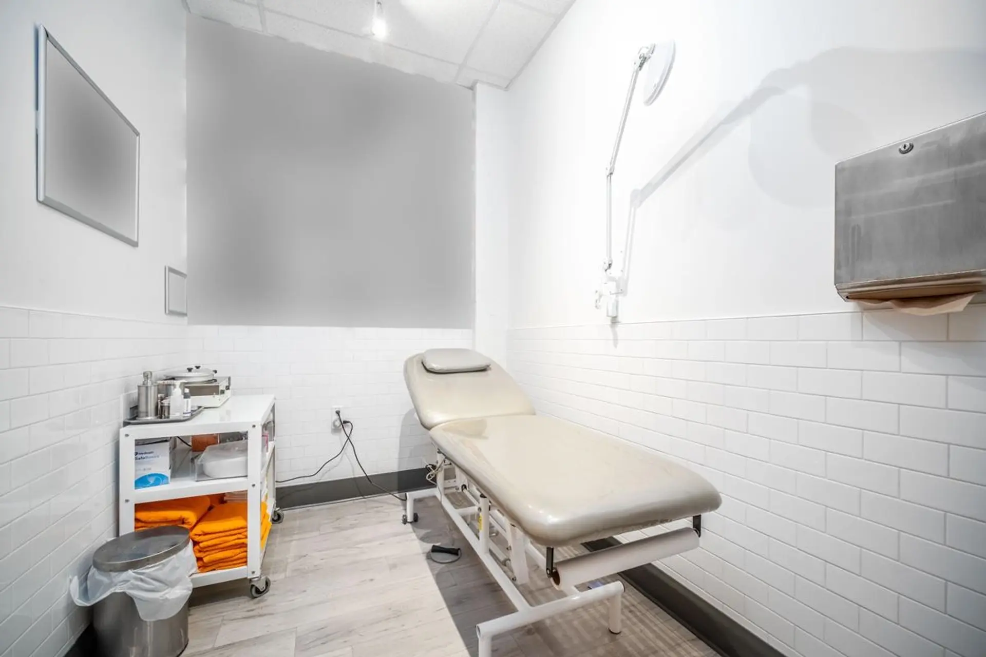 Property at 1006 MAINLAND STREET, Vancouver, BC