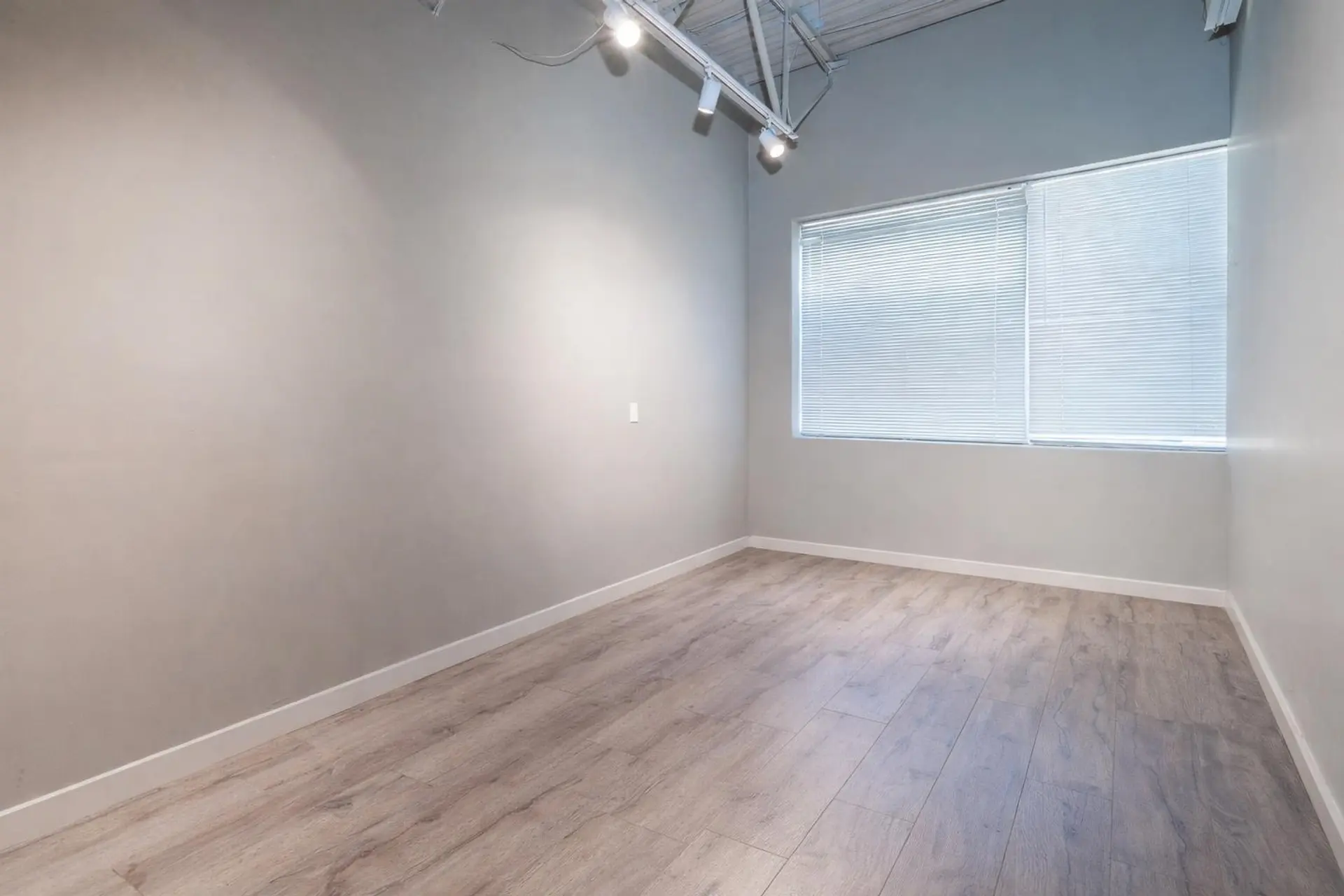 Property at #173 11860 HAMMERSMITH WAY, Richmond, BC