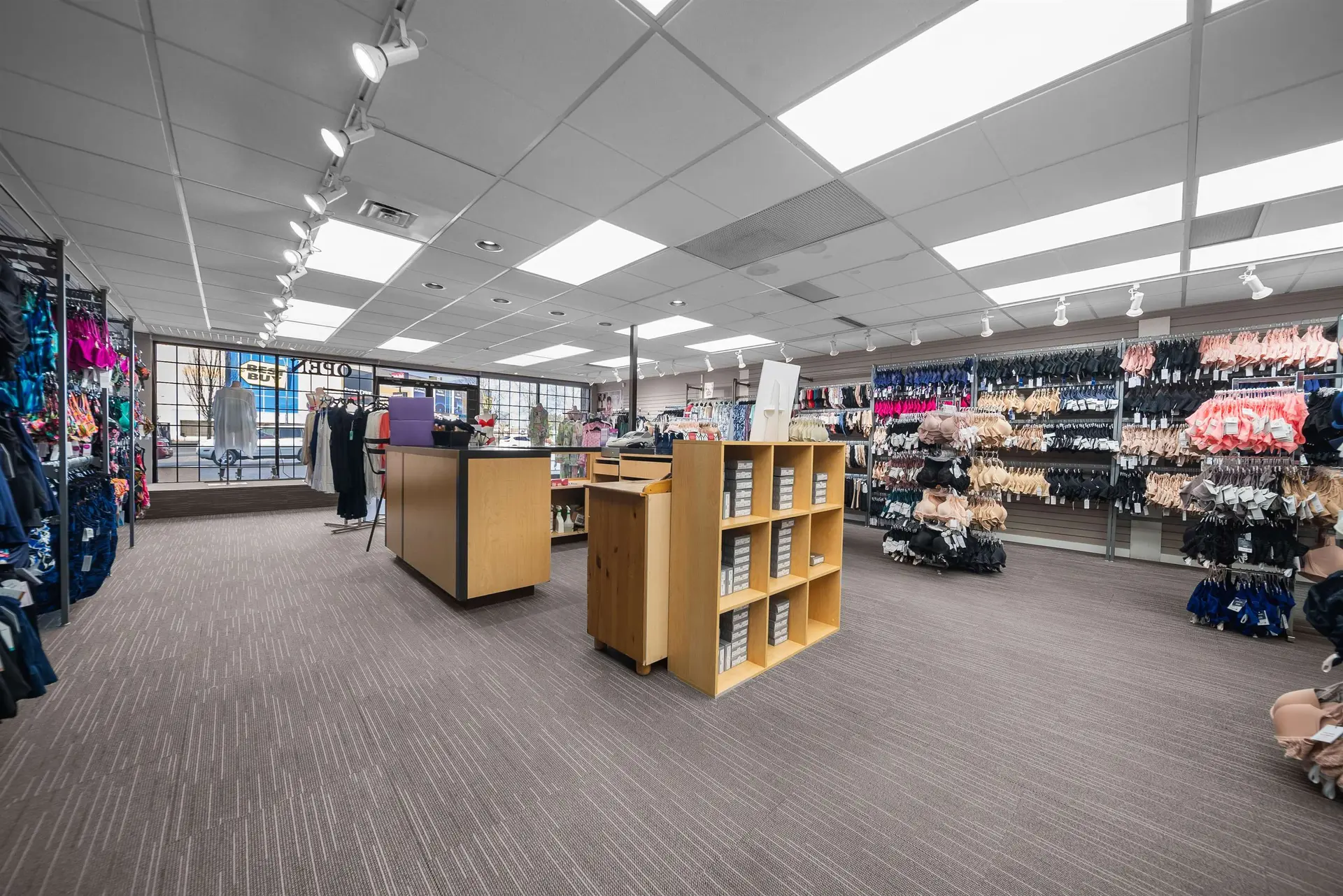 Property at #4 2630 BOURQUIN CRESCENT, Abbotsford, BC