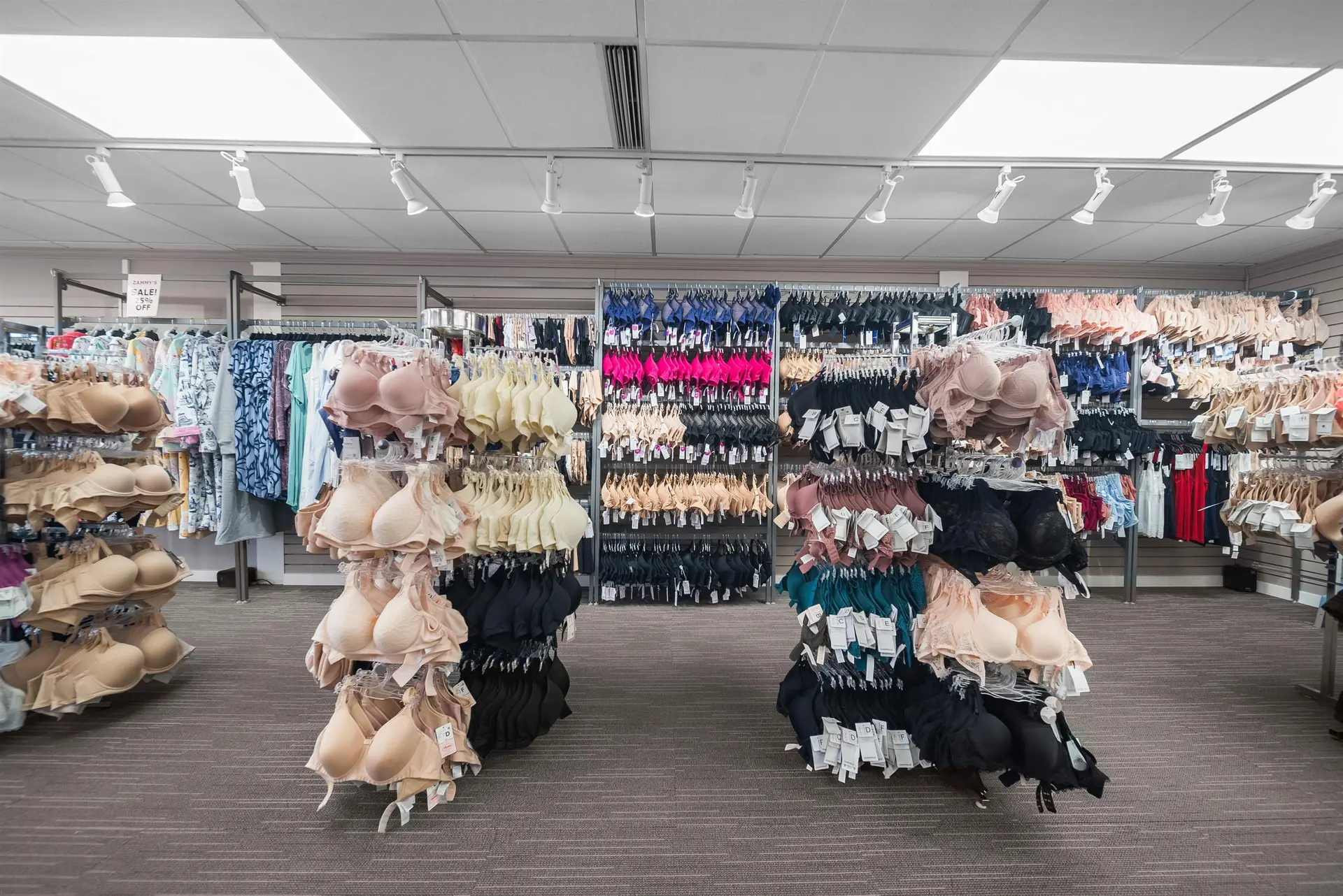 Property at #4 2630 BOURQUIN CRESCENT, Abbotsford, BC