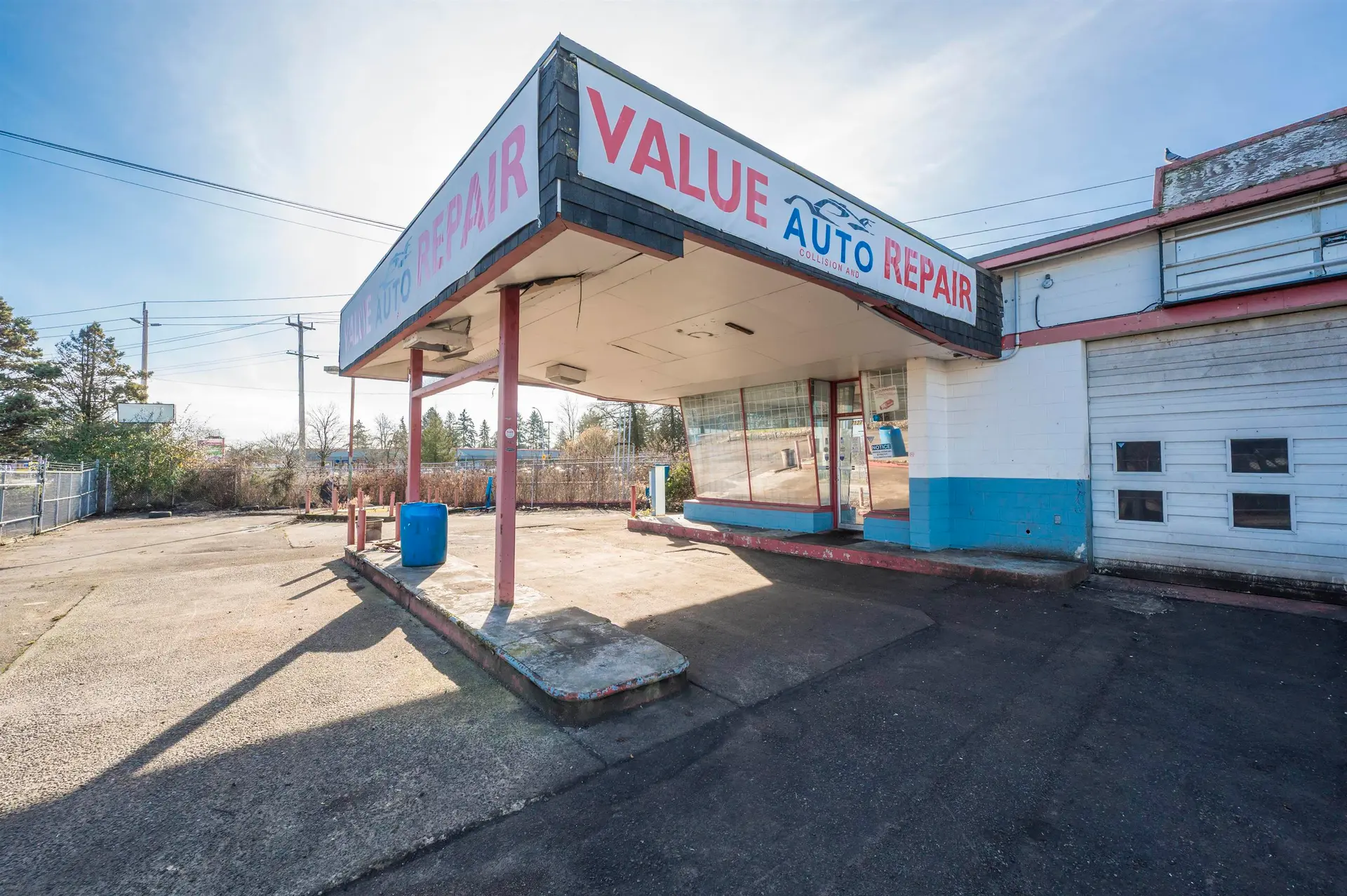 Property at 7127 KING GEORGE BOULEVARD, Surrey, BC