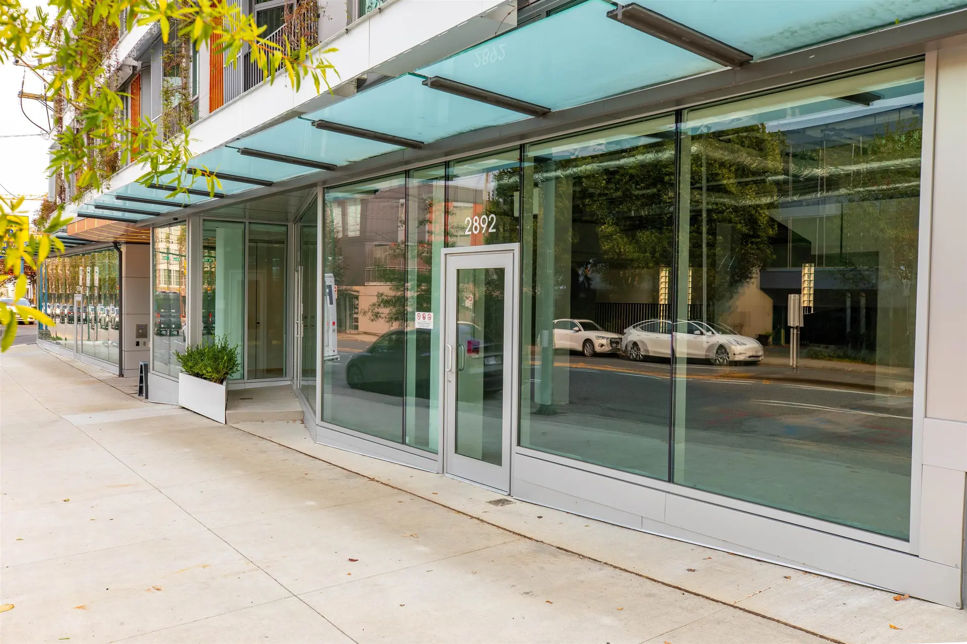 2892 ARBUTUS STREET - Image 3