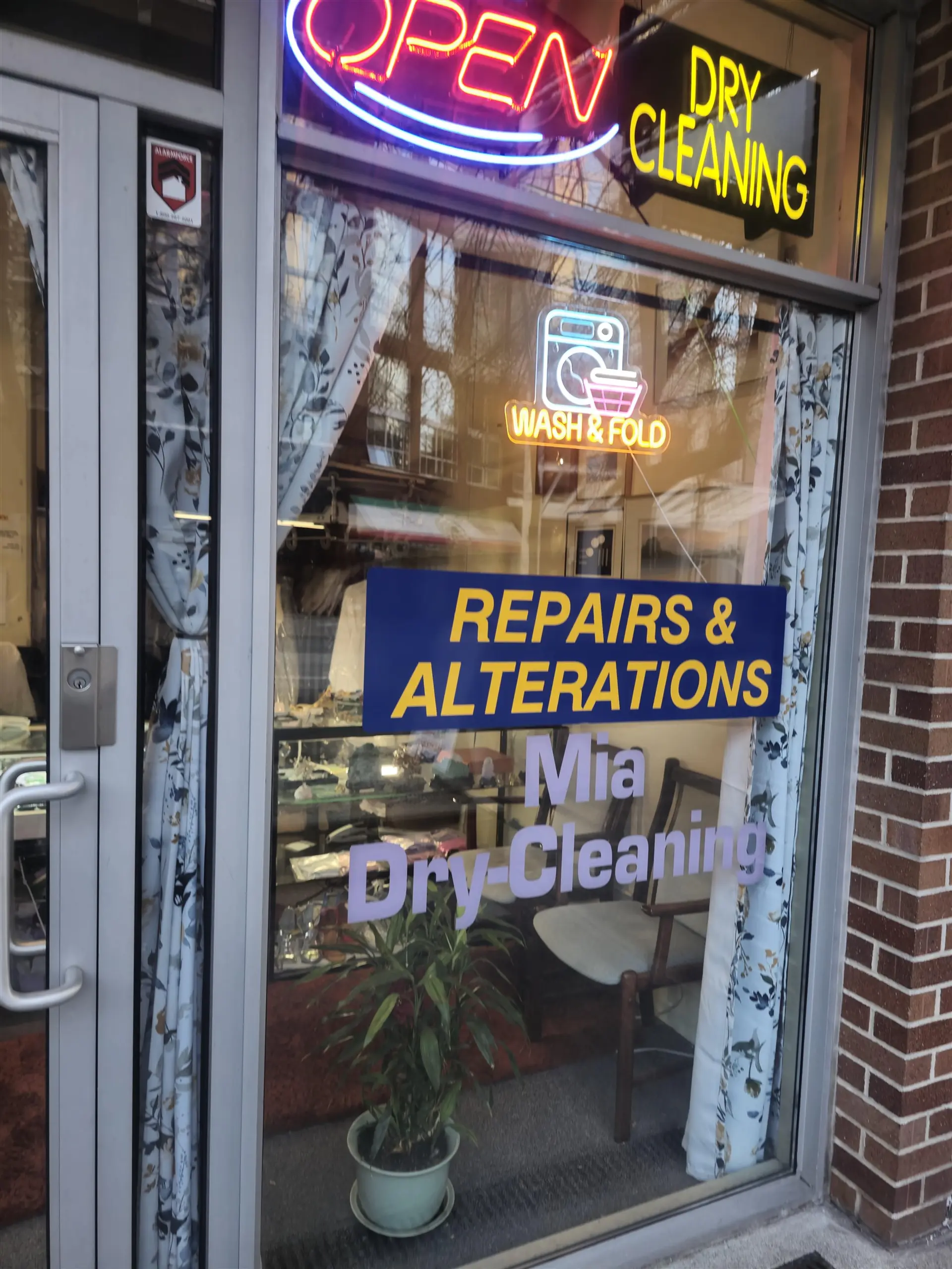 Property at 940 SEYMOUR STREET, Vancouver, BC