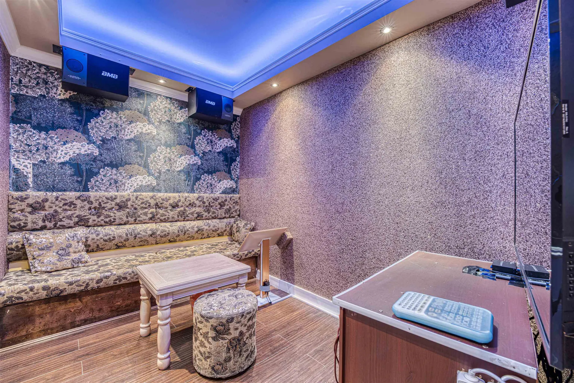 Property at #105B 15290 103A AVENUE, Surrey, BC