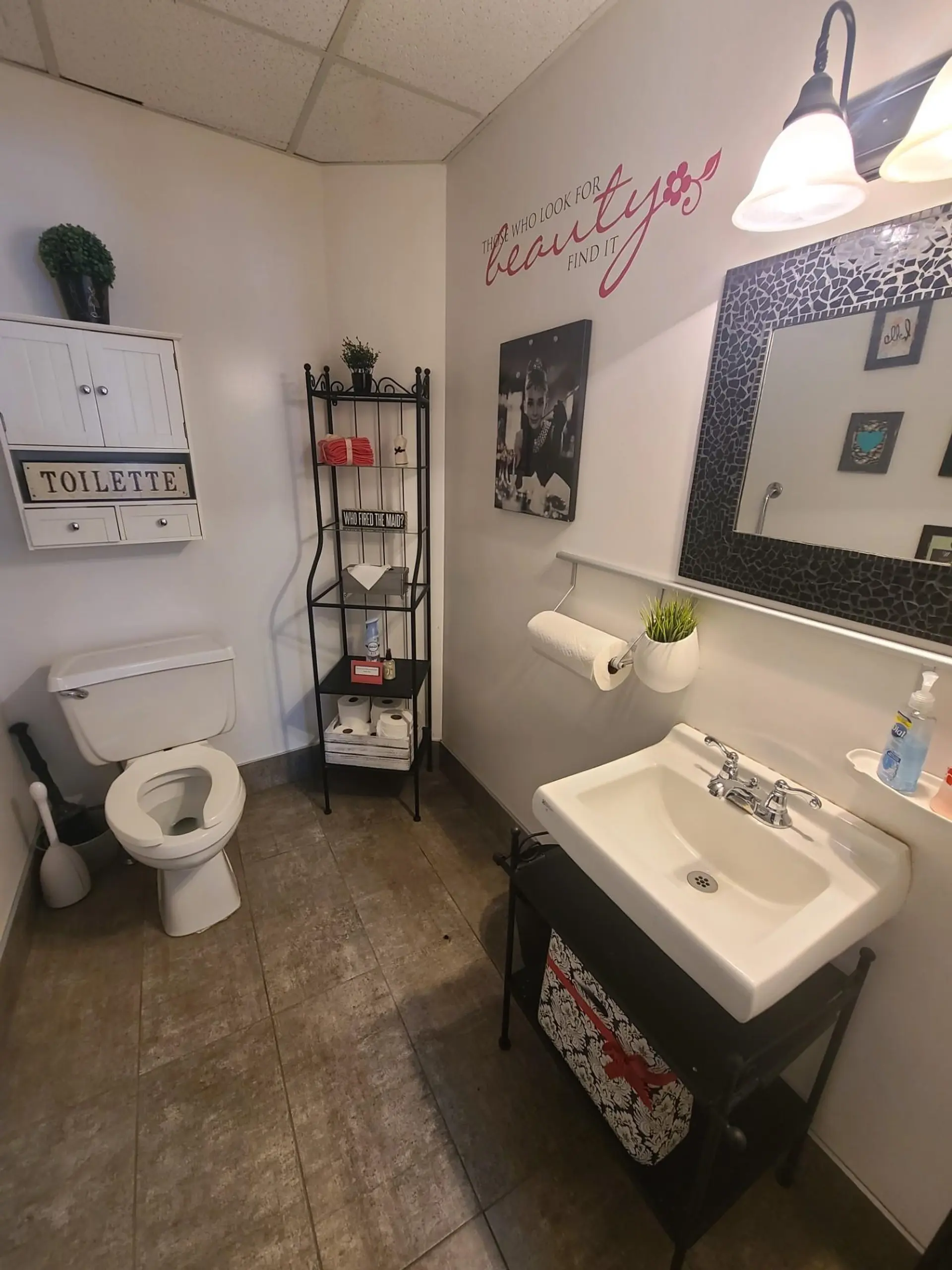 Property at 2336 KING GEORGE BOULEVARD, Surrey, BC