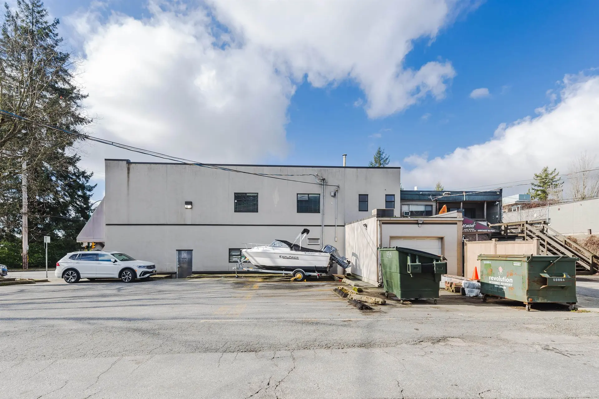 Property at 3012 EDGEMONT BOULEVARD, North Vancouver, BC