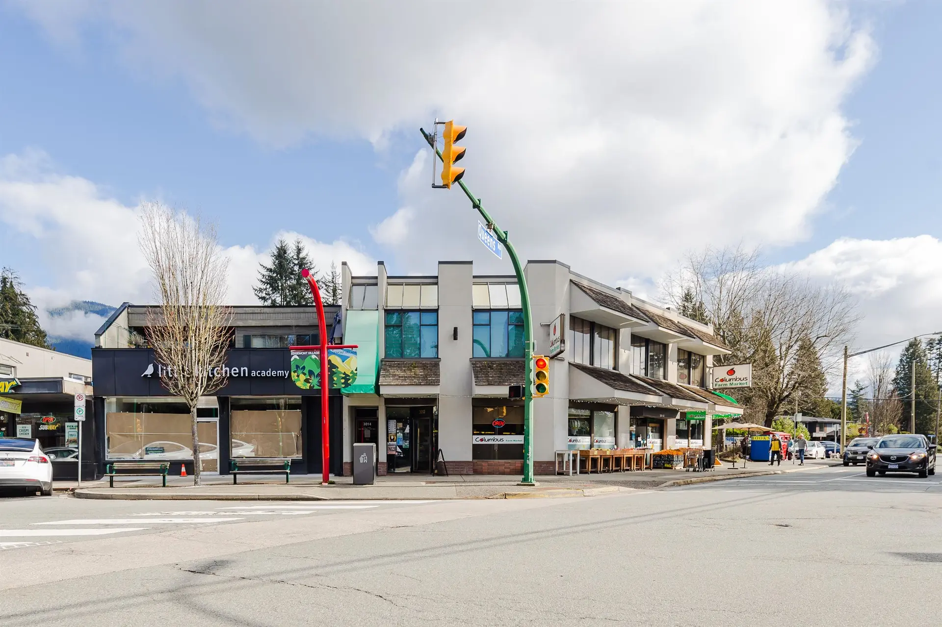 Property at 3012 EDGEMONT BOULEVARD, North Vancouver, BC