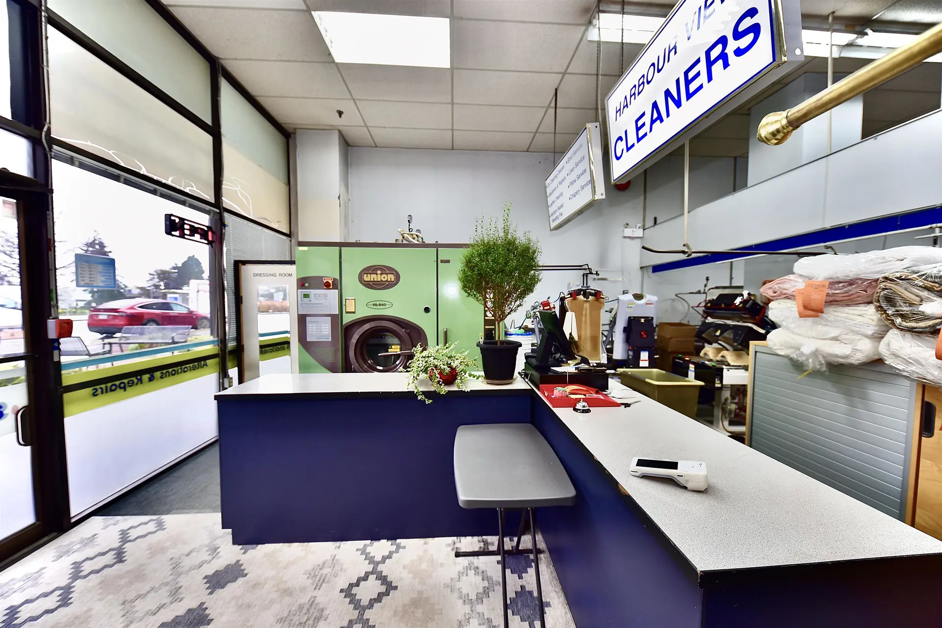 Property at 214 W ESPLANADE AVENUE, North Vancouver, BC