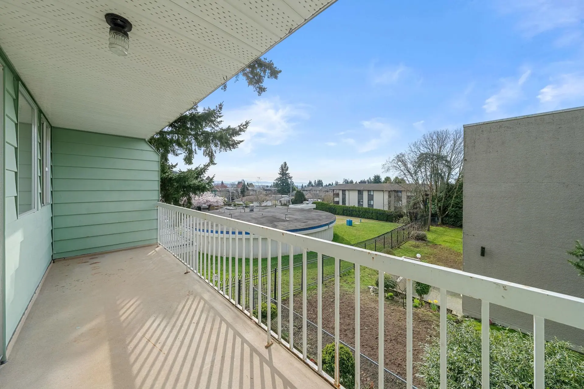 Property at 15318 NORTH BLUFF ROAD, White Rock, BC