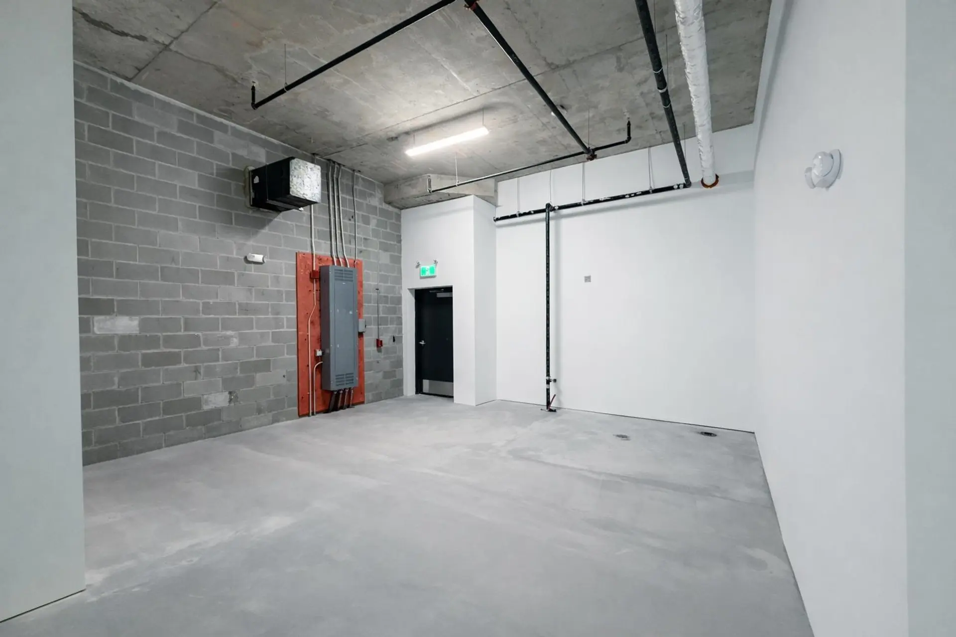 Property at 2851 COMMERCIAL DRIVE, Vancouver, BC