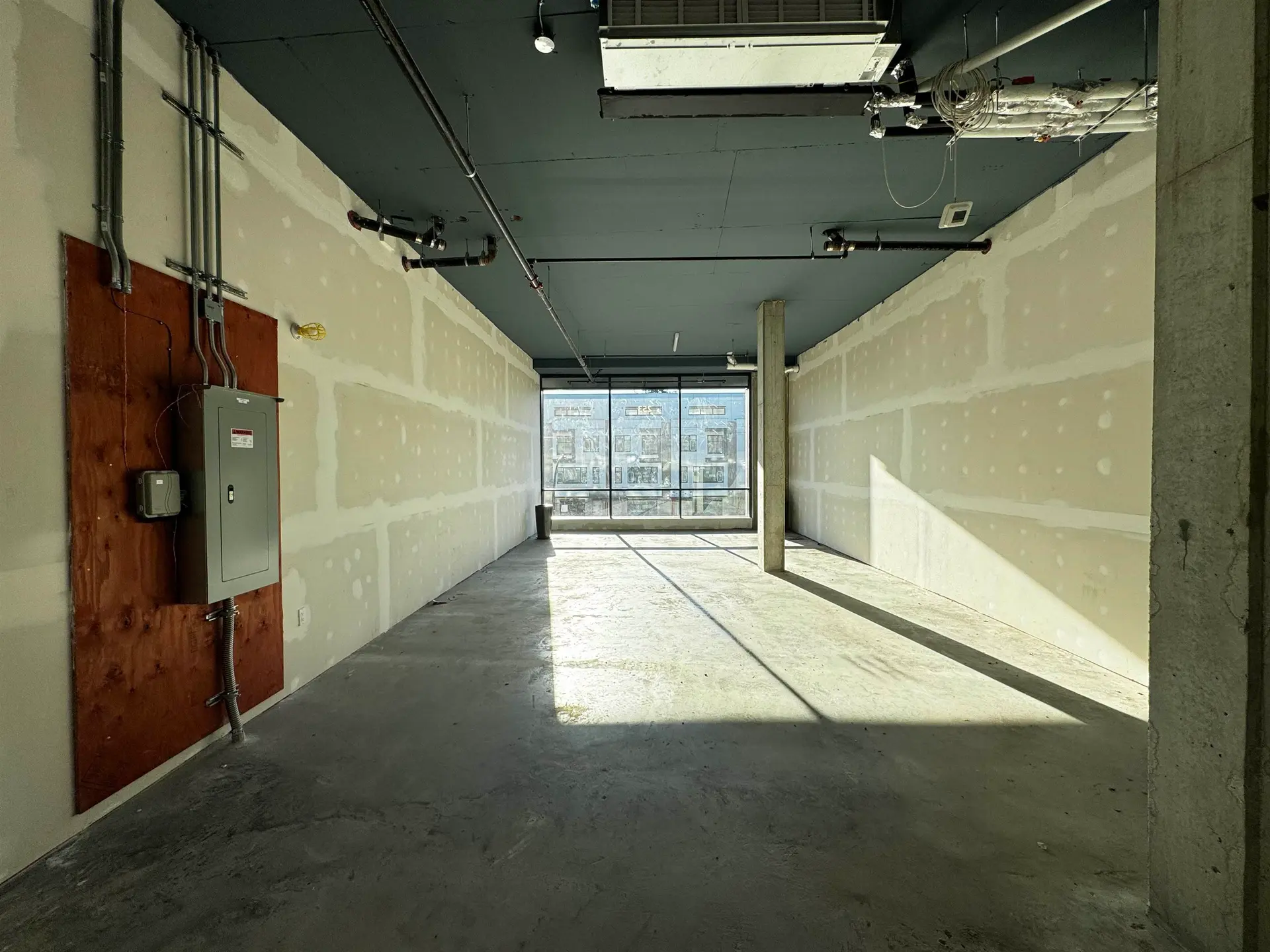 Property at #253 422 E 3RD STREET, North Vancouver, BC