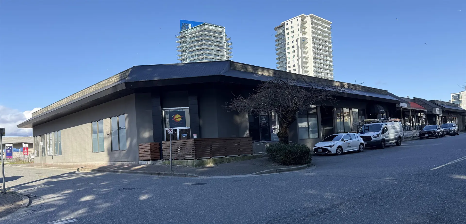 Property at 15165 RUSSELL AVENUE, Surrey, BC