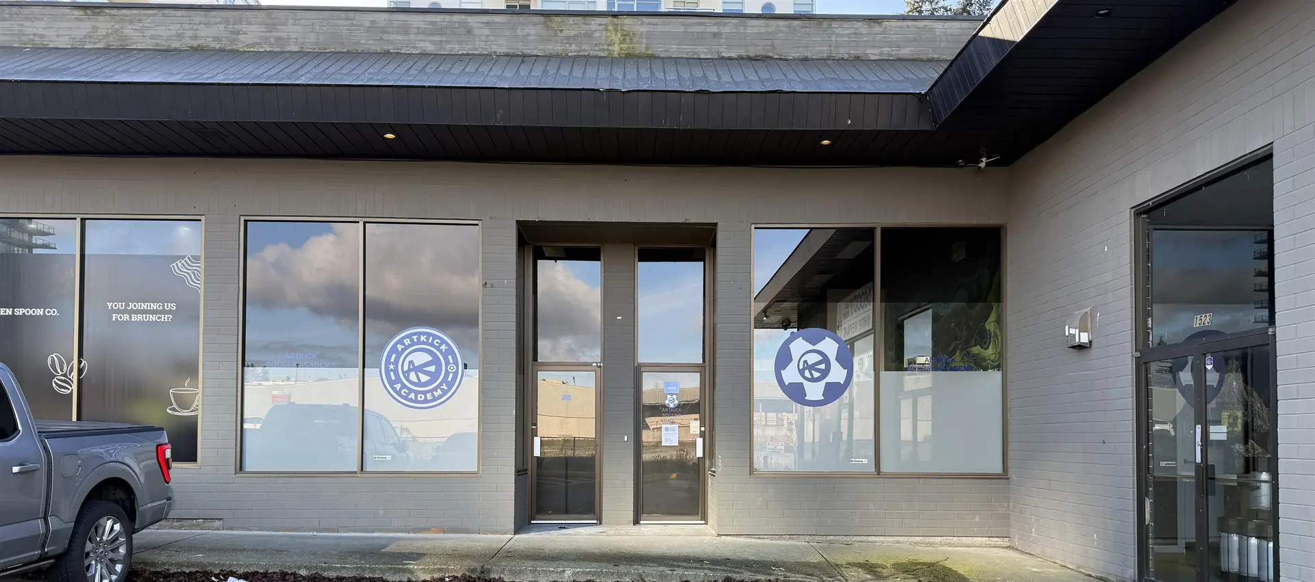 Property at 15167-15169 RUSSELL AVENUE, Surrey, BC