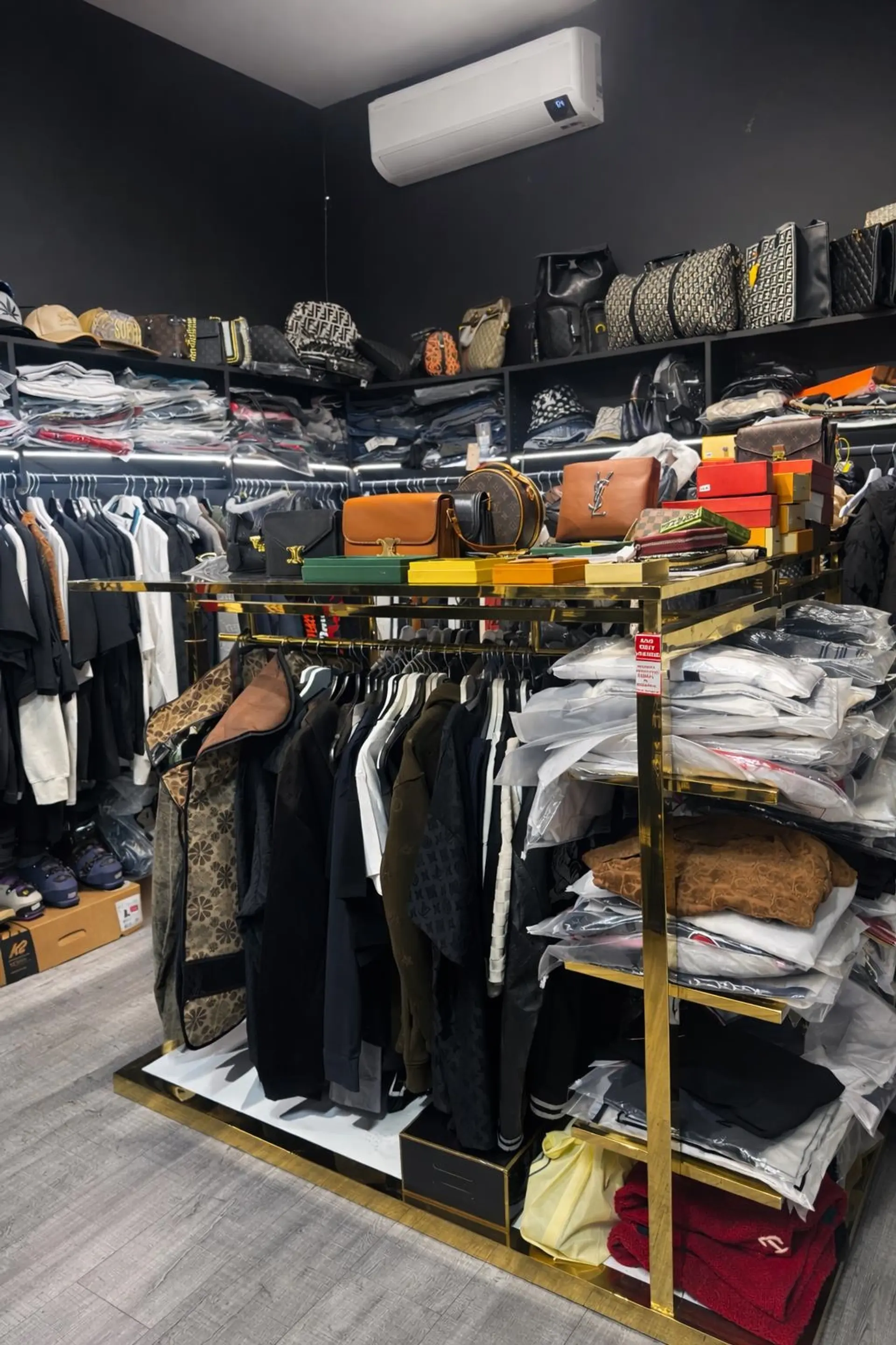 Property at 3243 W BROADWAY, Vancouver, BC