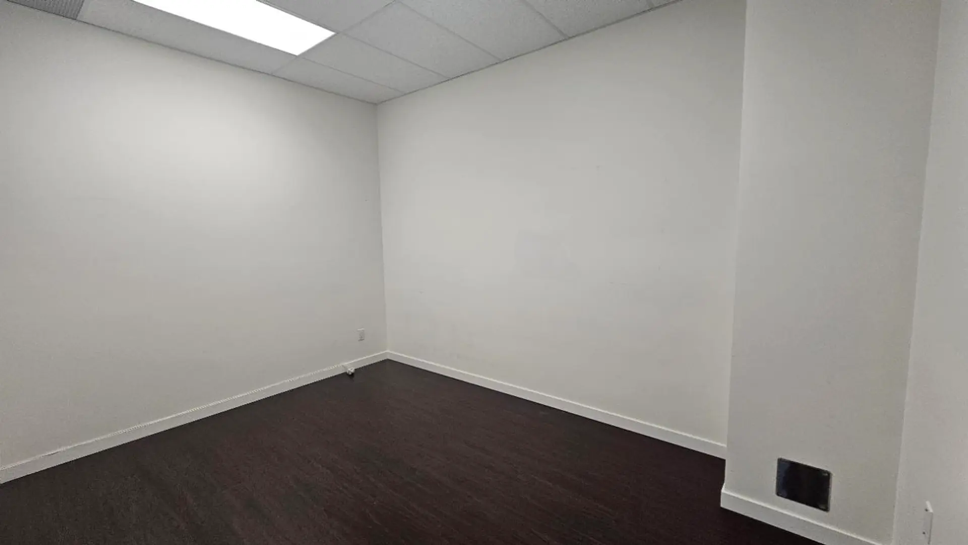 Property at #3025/ 3030/3035-4000 NO. 3 ROAD, Richmond, BC