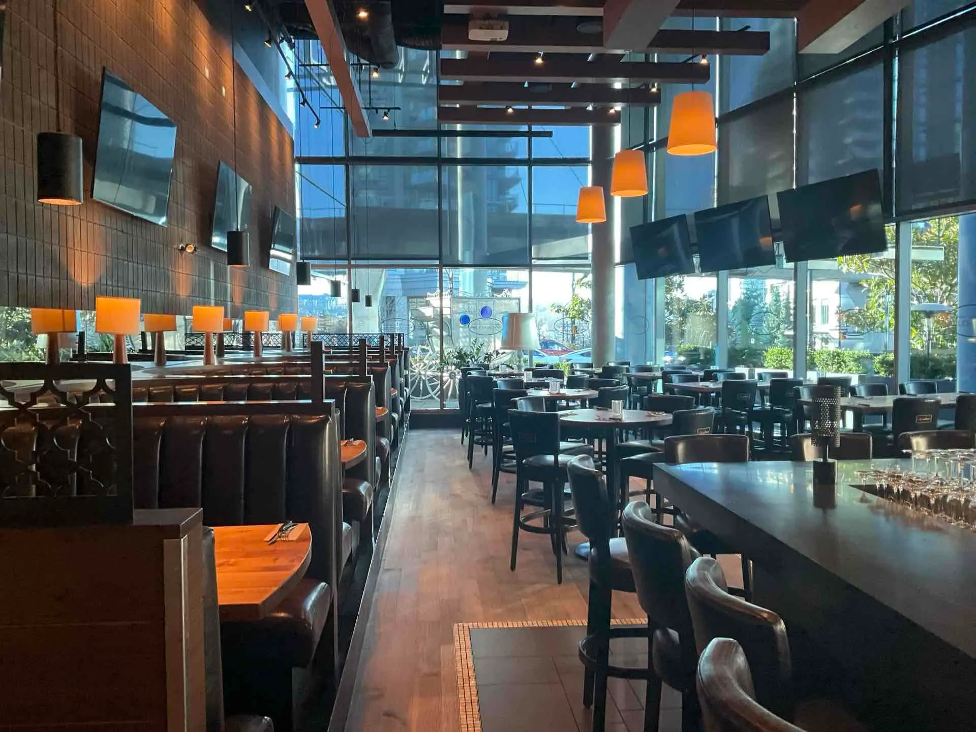 Property at 1908 ROSSER AVENUE, Burnaby, BC