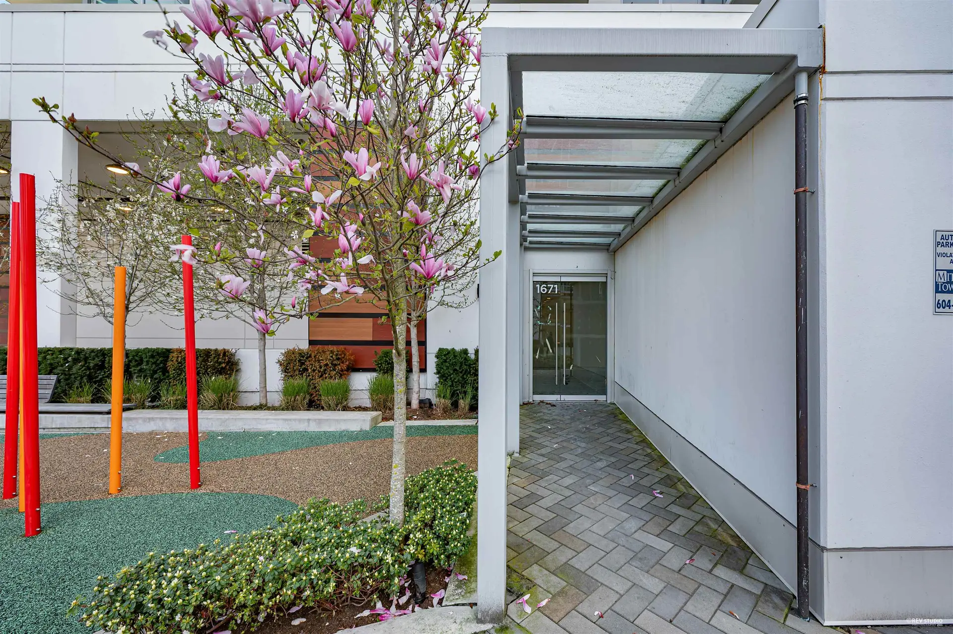 Property at 1671 LIONS GATE LANE, North Vancouver, BC