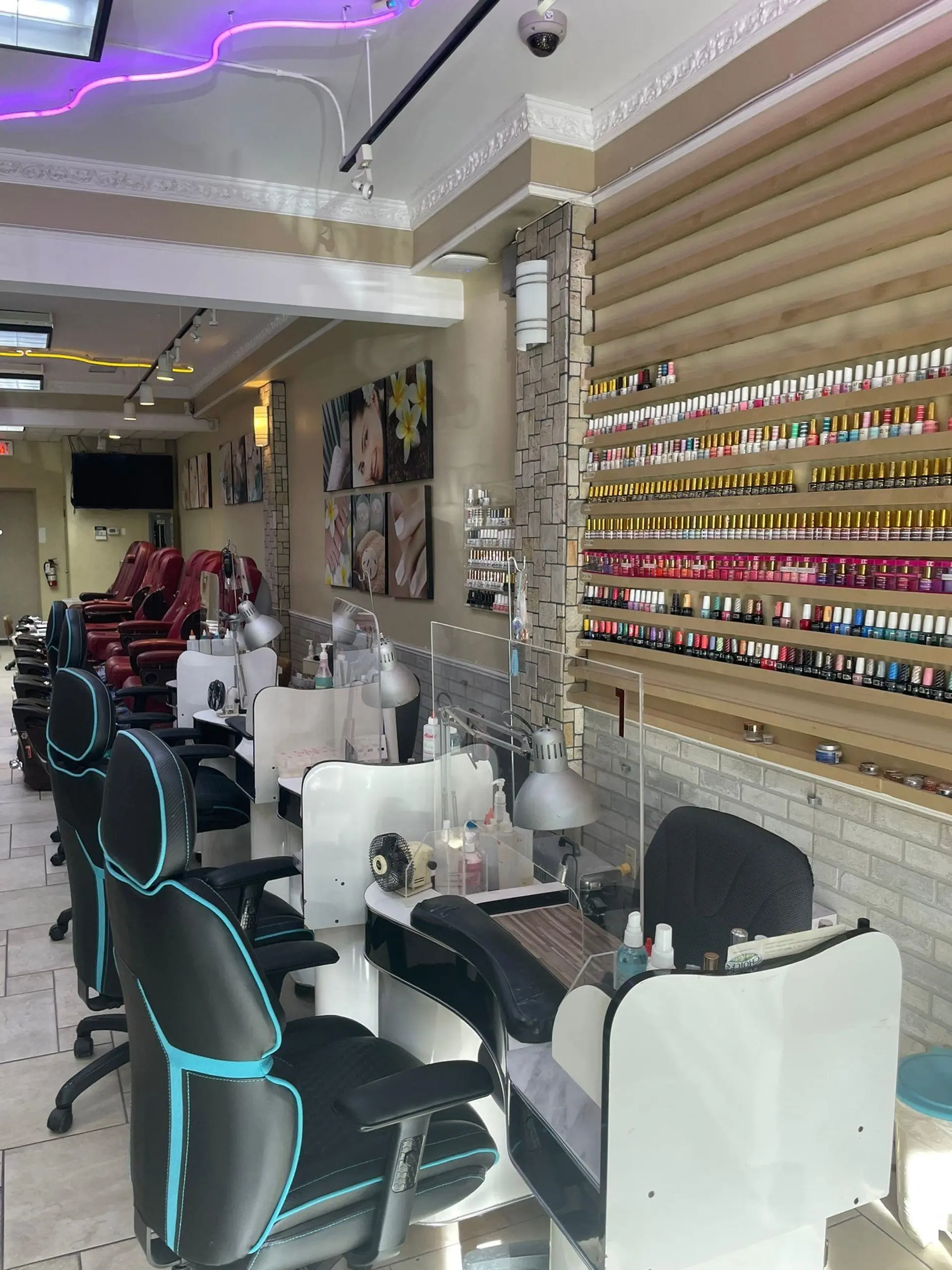 Property at #5 1725 ROBSON STREET, Vancouver, BC