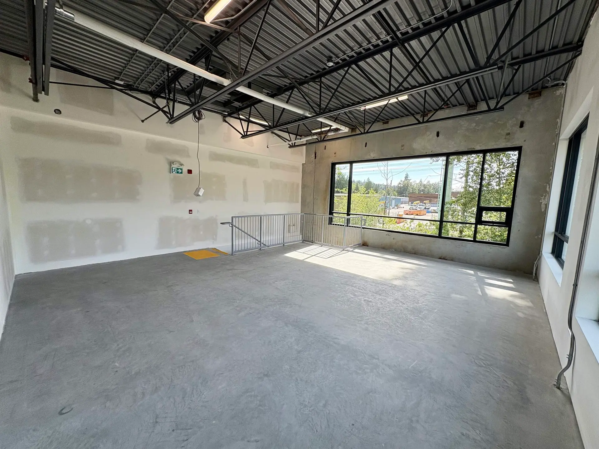 Property at #101 2660 BARNET HIGHWAY, Coquitlam, BC