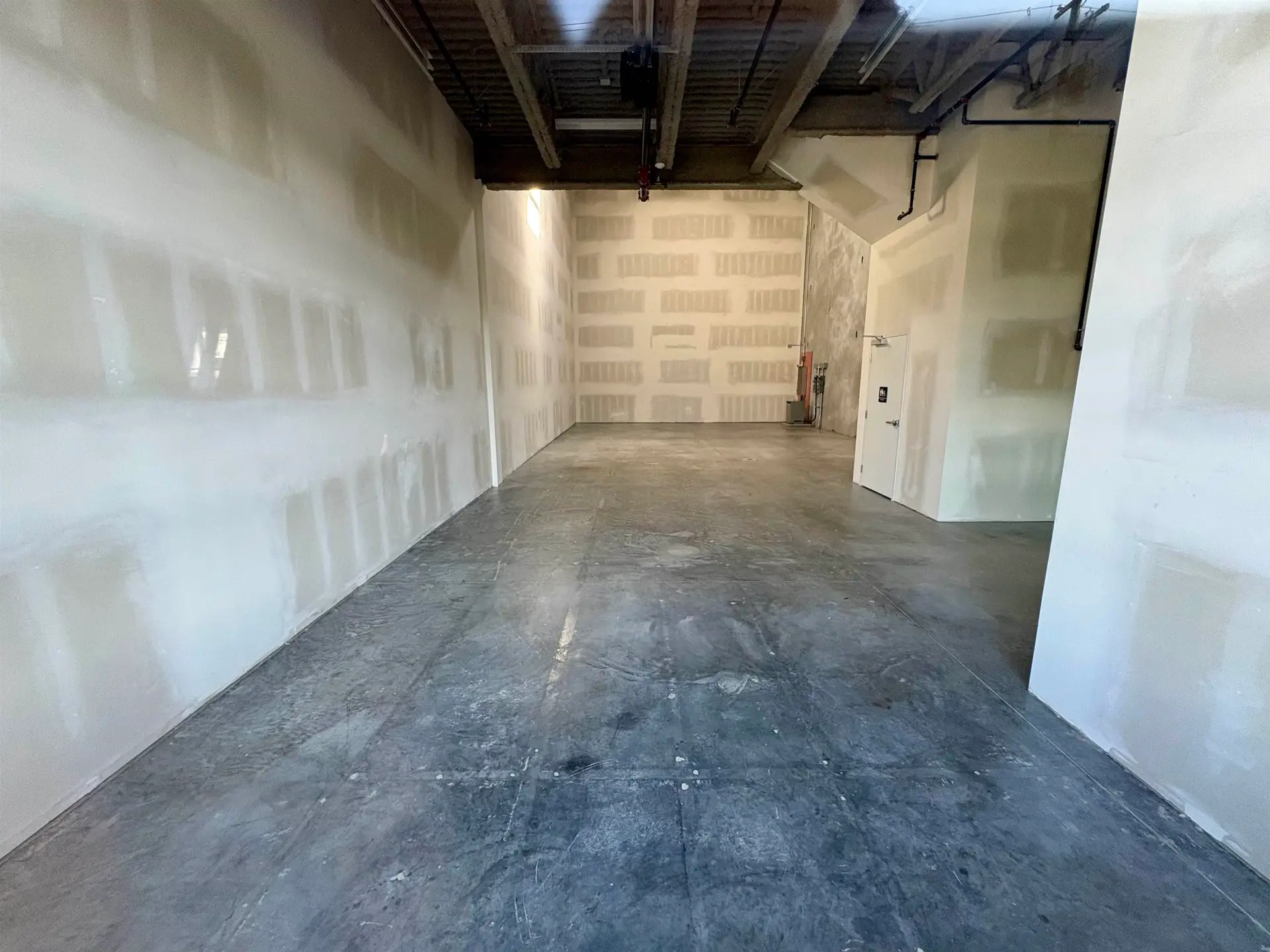 Property at #101 2660 BARNET HIGHWAY, Coquitlam, BC