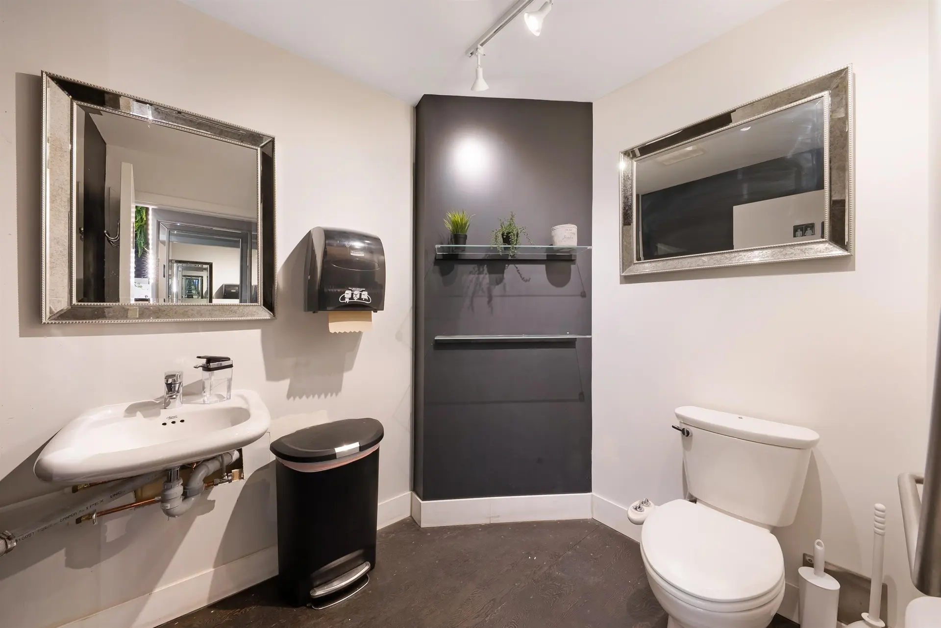 Property at #1 119 W PENDER STREET, Vancouver, BC