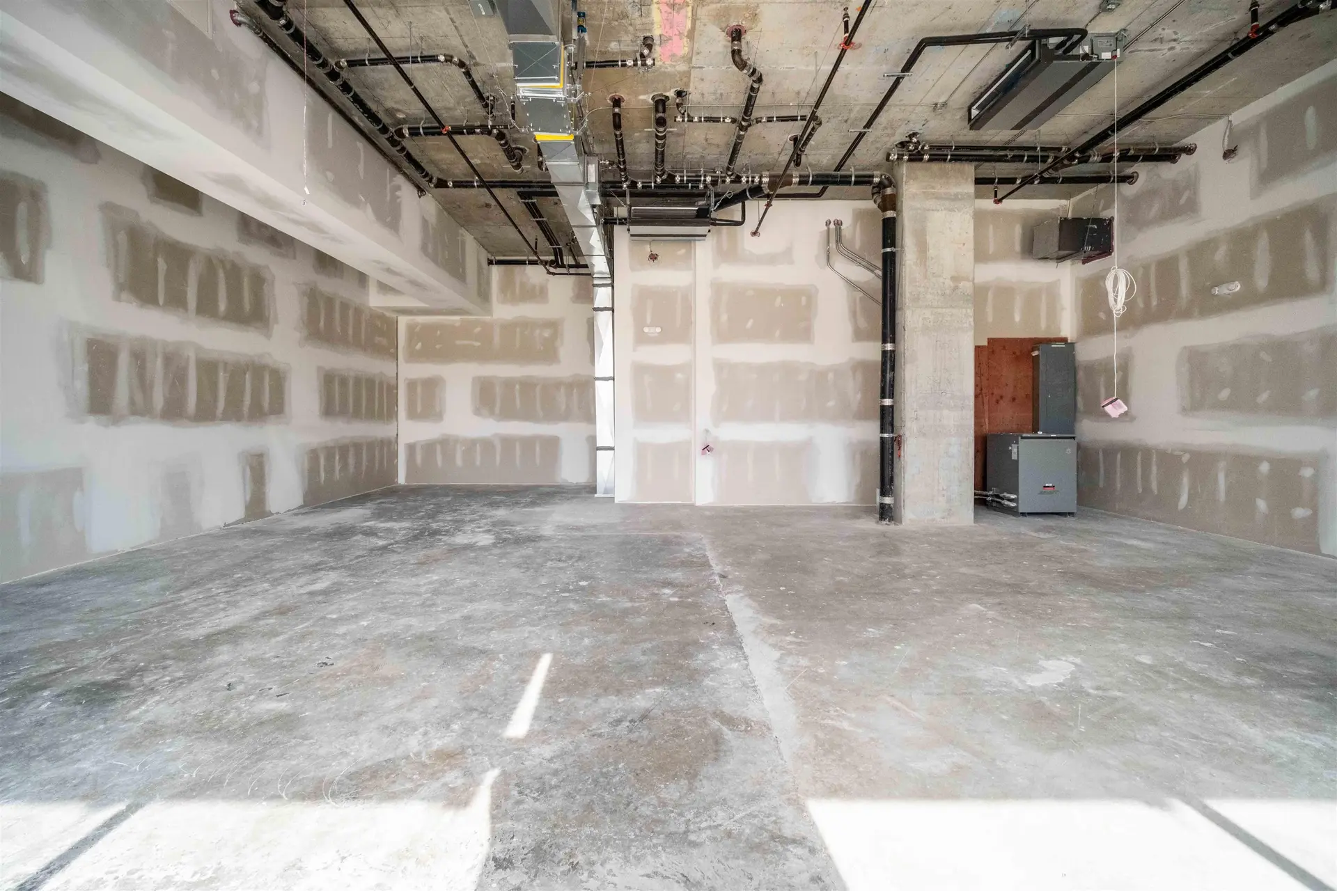 Property at 2731 KINGSWAY, Vancouver, BC