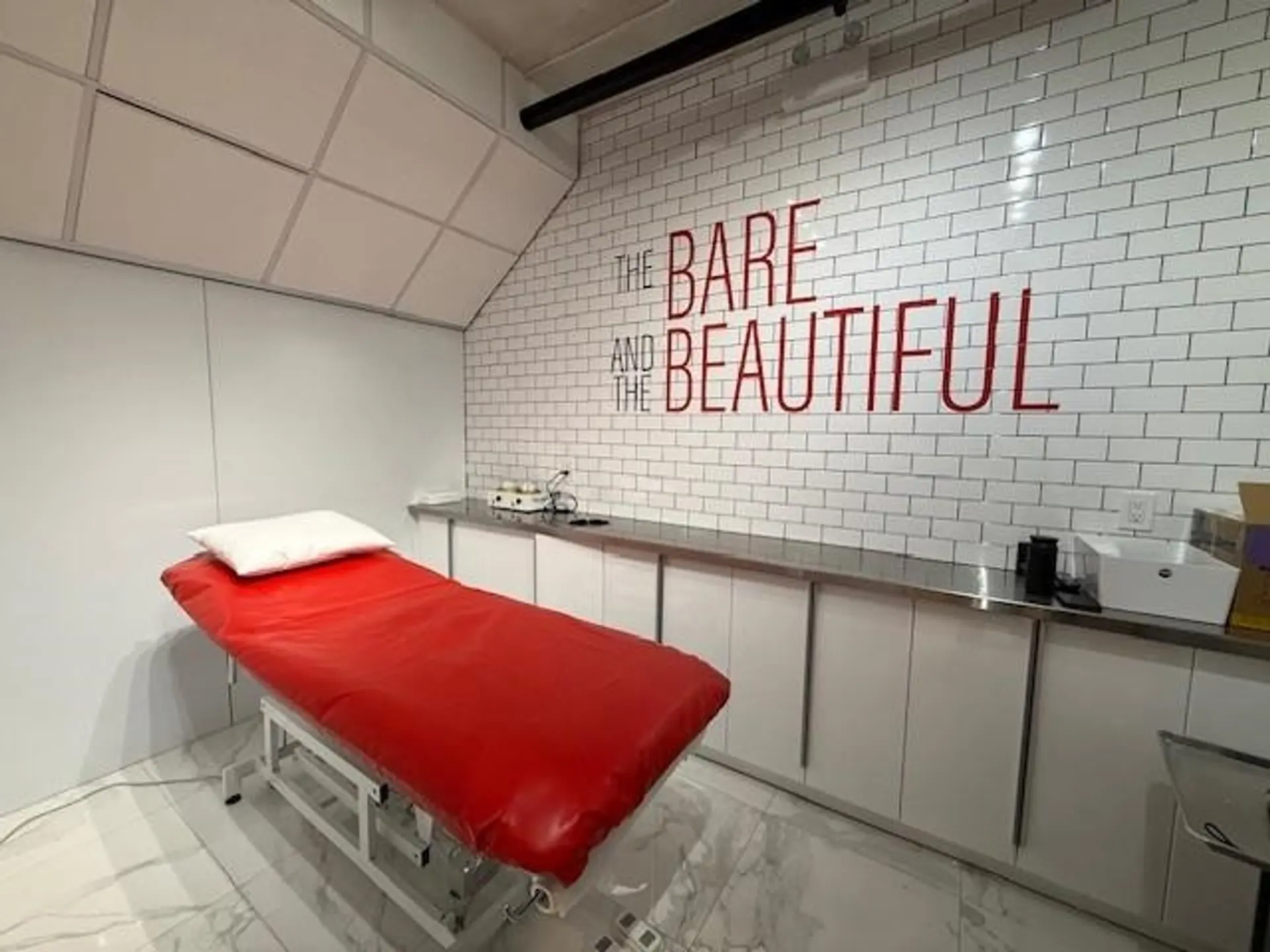 Property at 4383 W 10TH AVENUE, Vancouver, BC