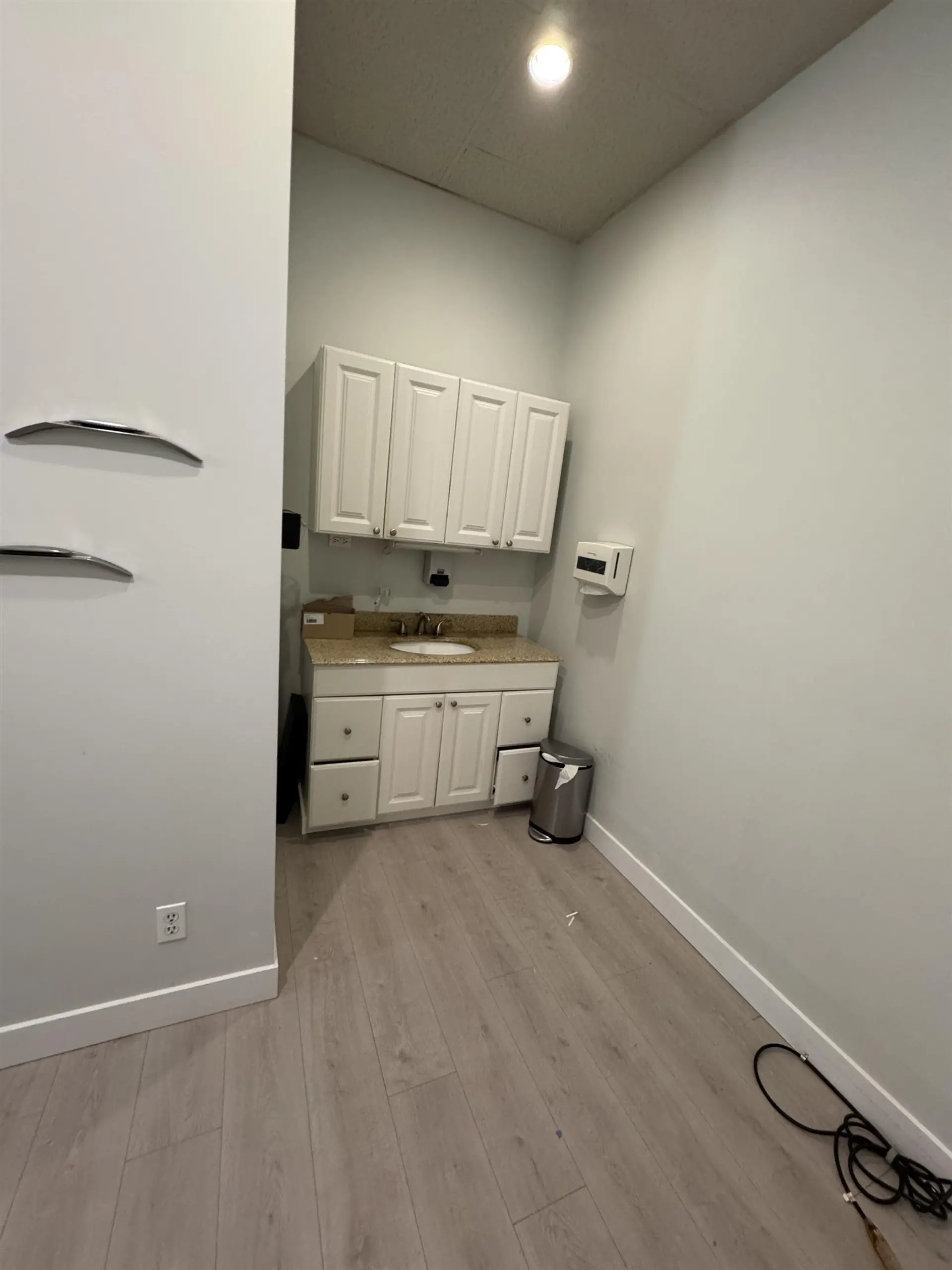 Property at #307 1194 LANSDOWNE DRIVE, Coquitlam, BC