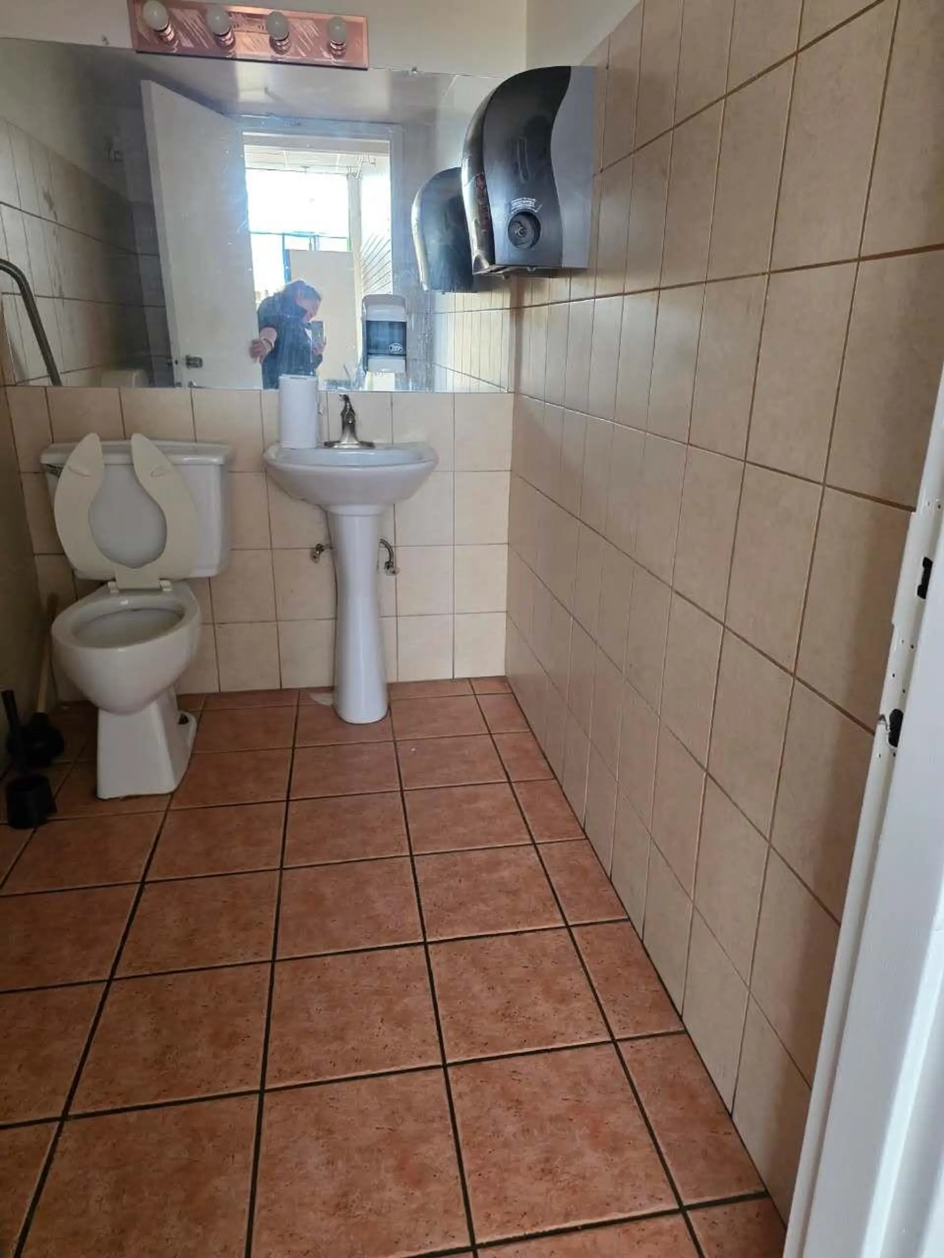 Property at 820 TWENTIETH STREET, New Westminster, BC