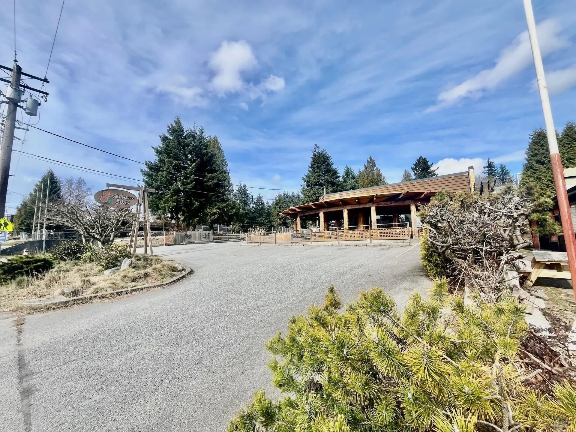 Property at 818 GIBSONS WAY, Gibsons, BC