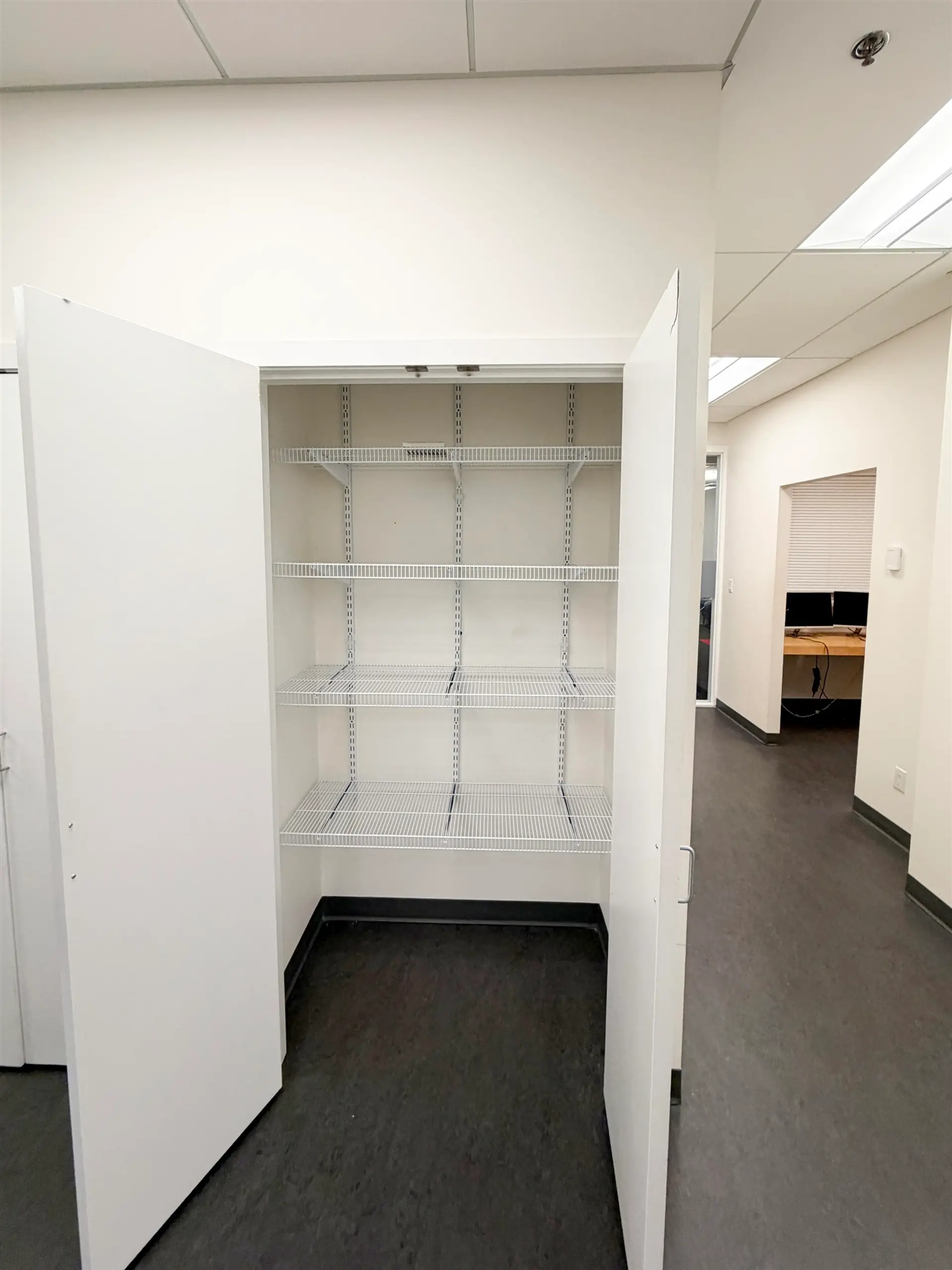 Property at #302 223 NELSON'S CRESCENT, New Westminster, BC