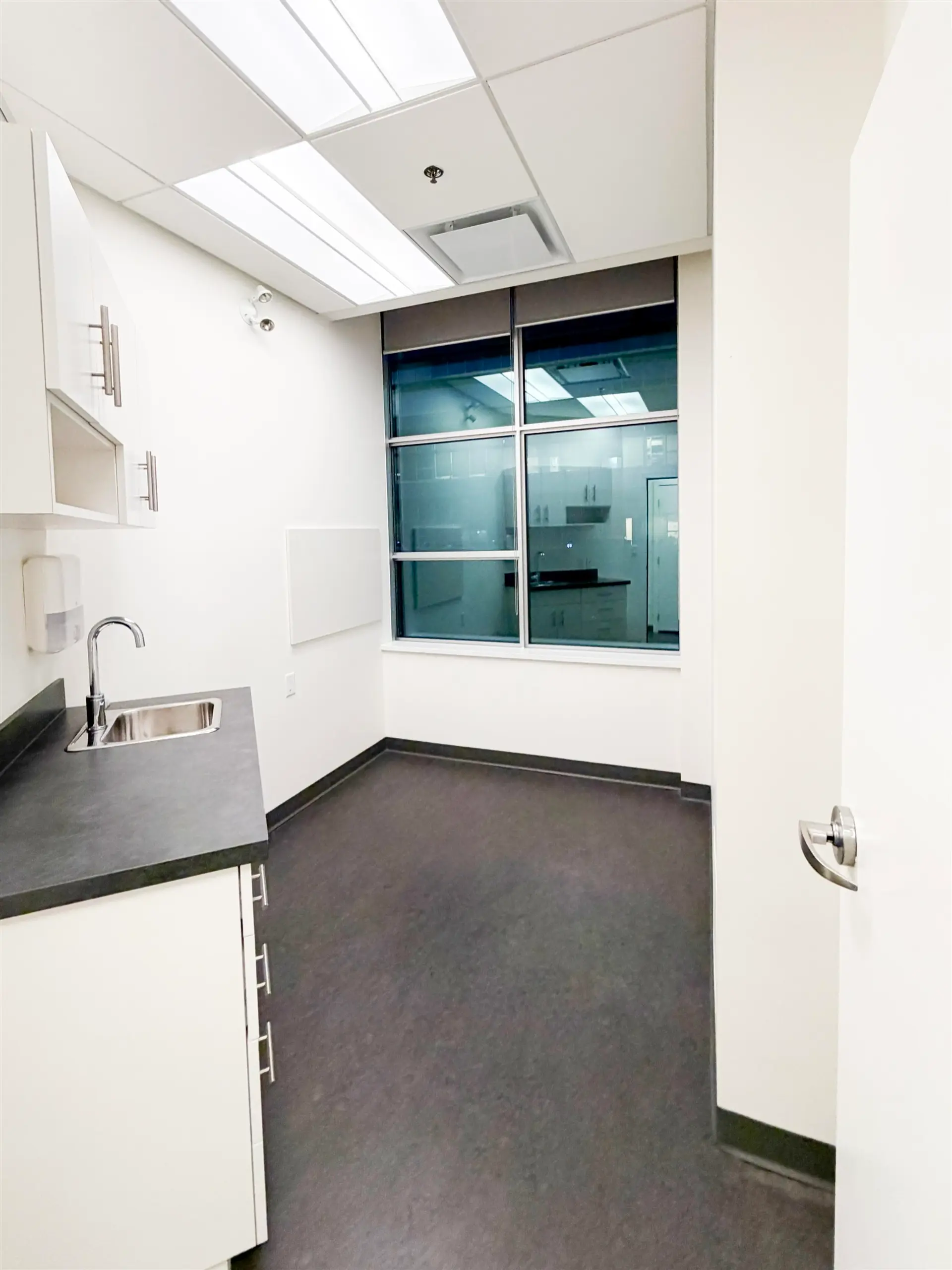 Property at #302 223 NELSON'S CRESCENT, New Westminster, BC