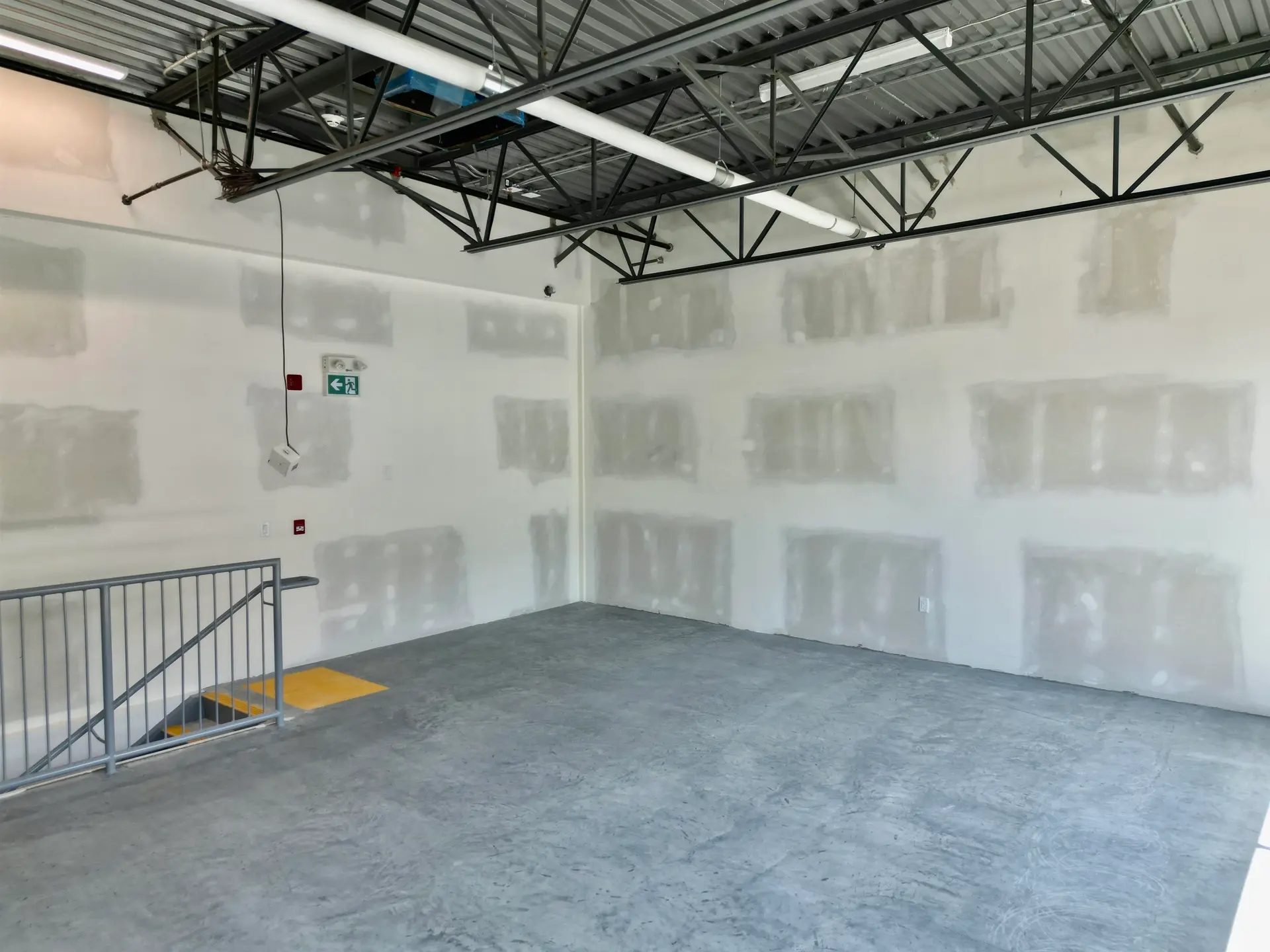 Property at #122 2660 BARNET HIGHWAY, Coquitlam, BC