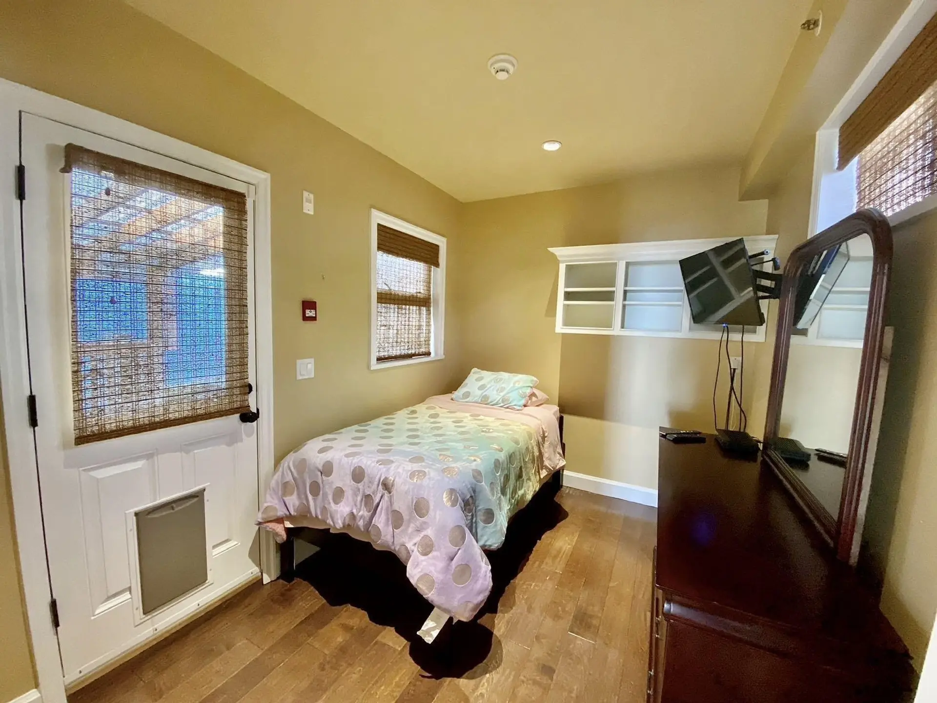 Property at 15491 MARINE DRIVE, White Rock, BC