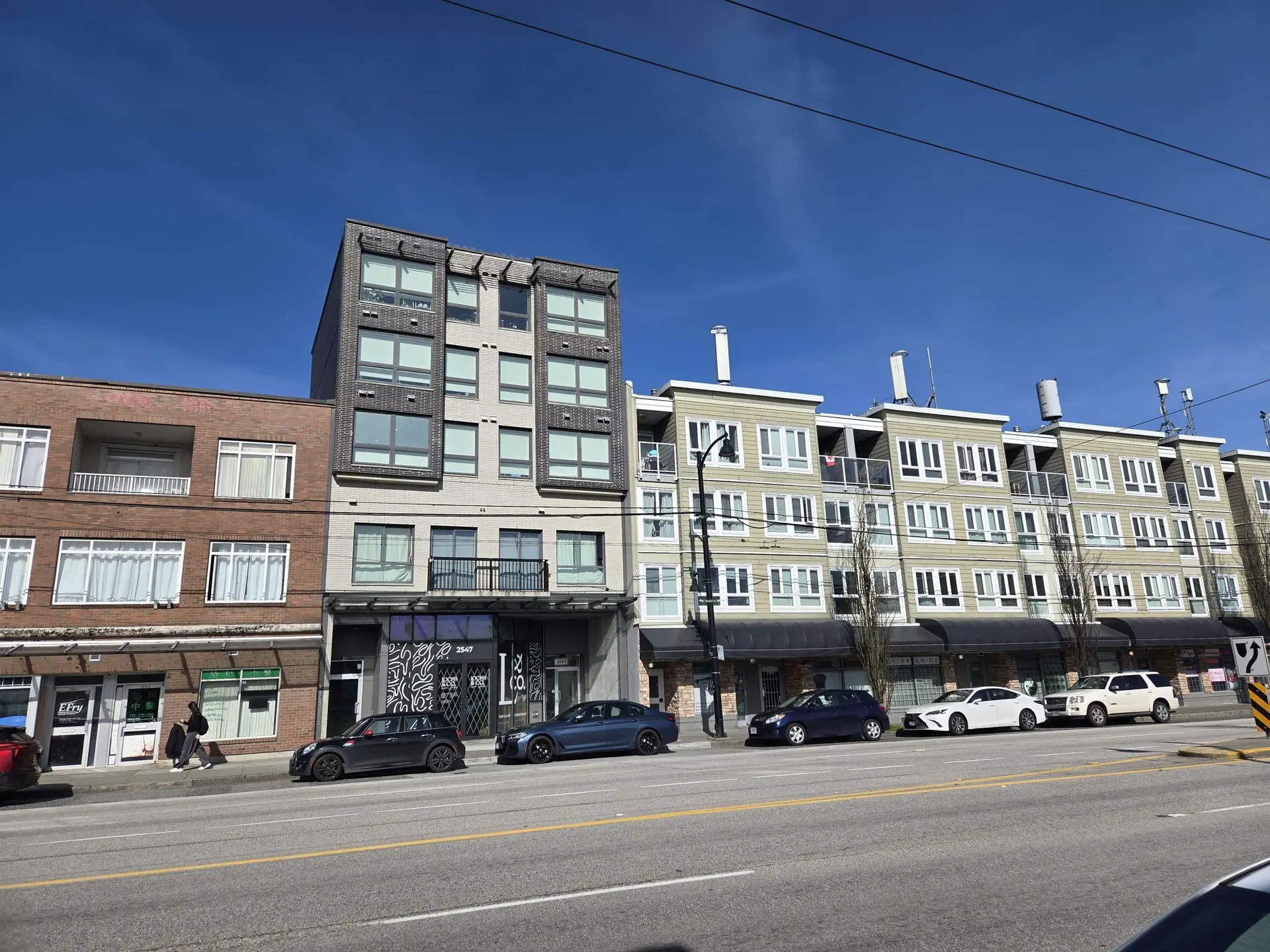 Property at 2551 KINGSWAY, Vancouver, BC