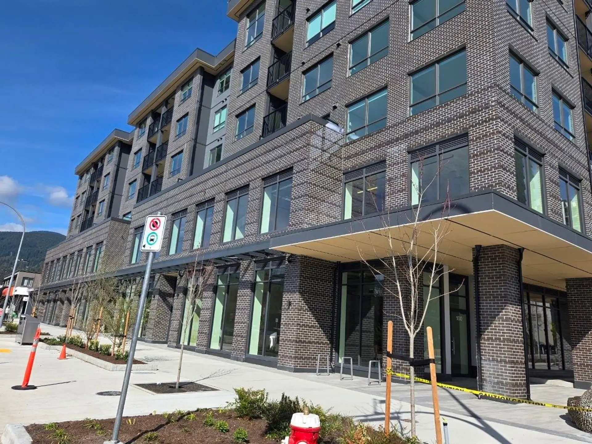 Property at #235 1712 LONSDALE AVENUE, North Vancouver, BC