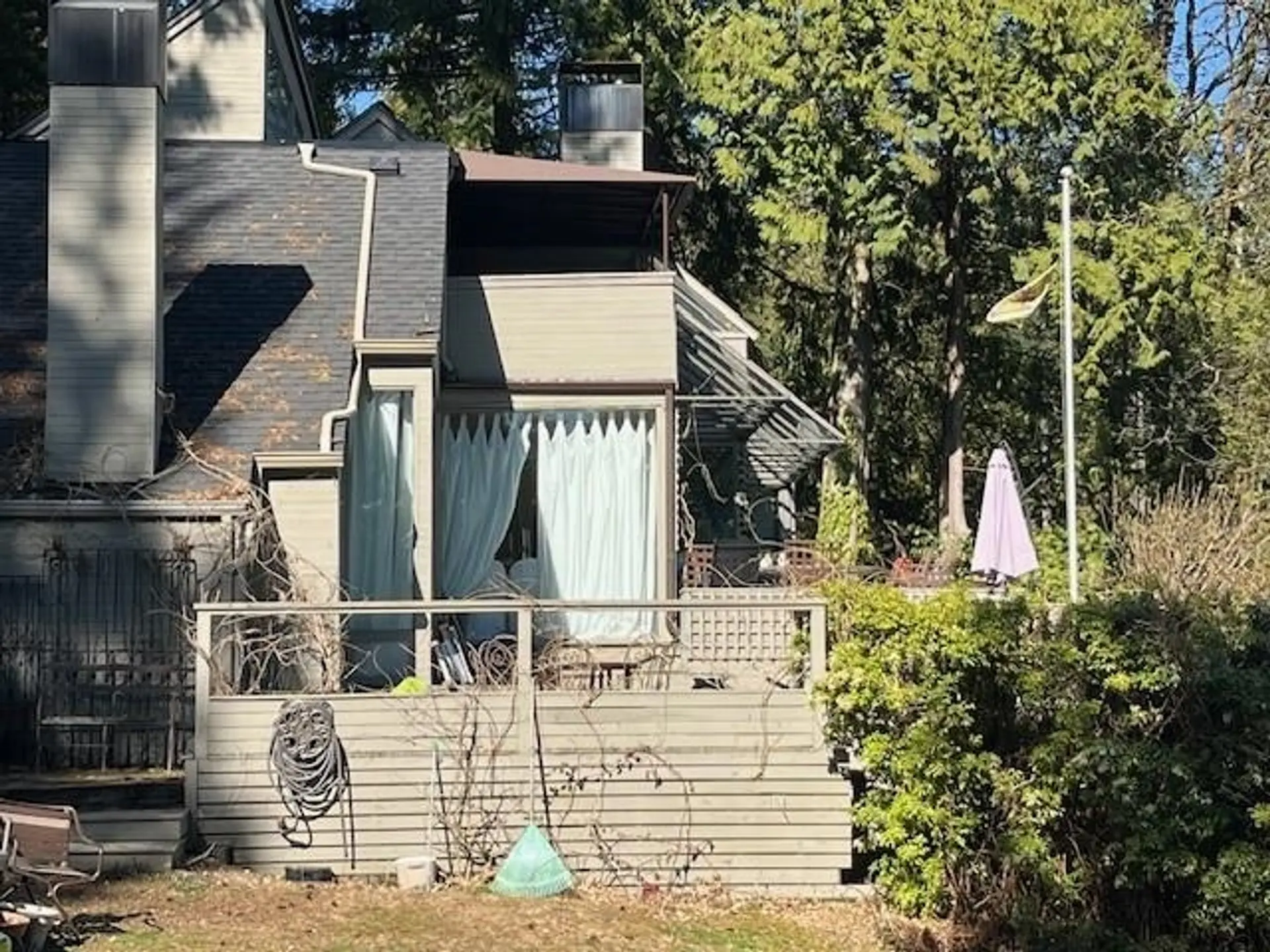 Property at 460 SOUTHBOROUGH DRIVE, West Vancouver, BC