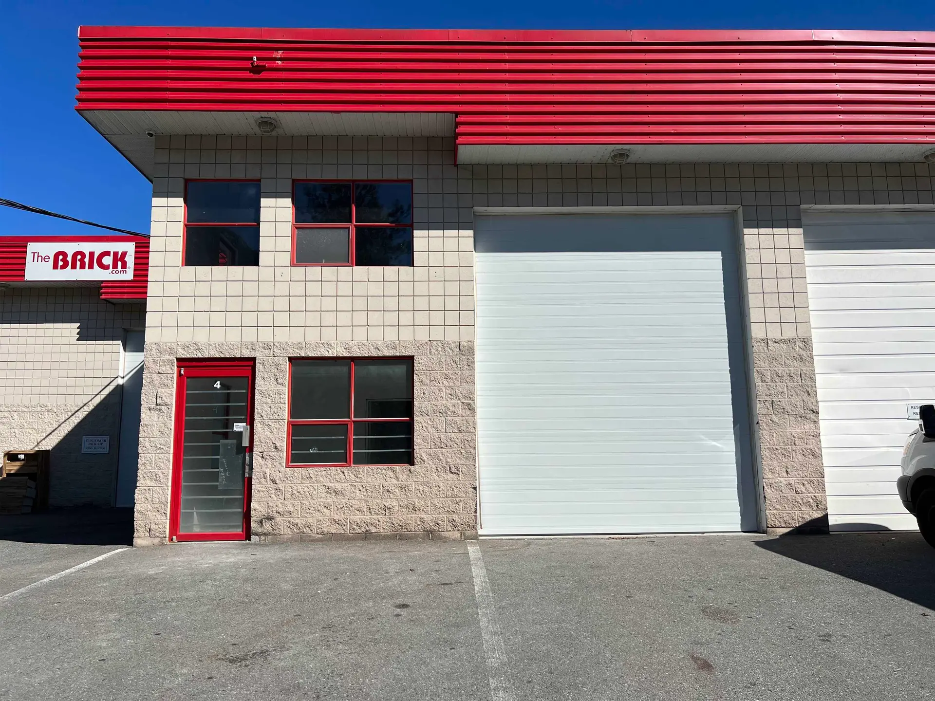 Property at #4 38918 PROGRESS WAY, Squamish, BC