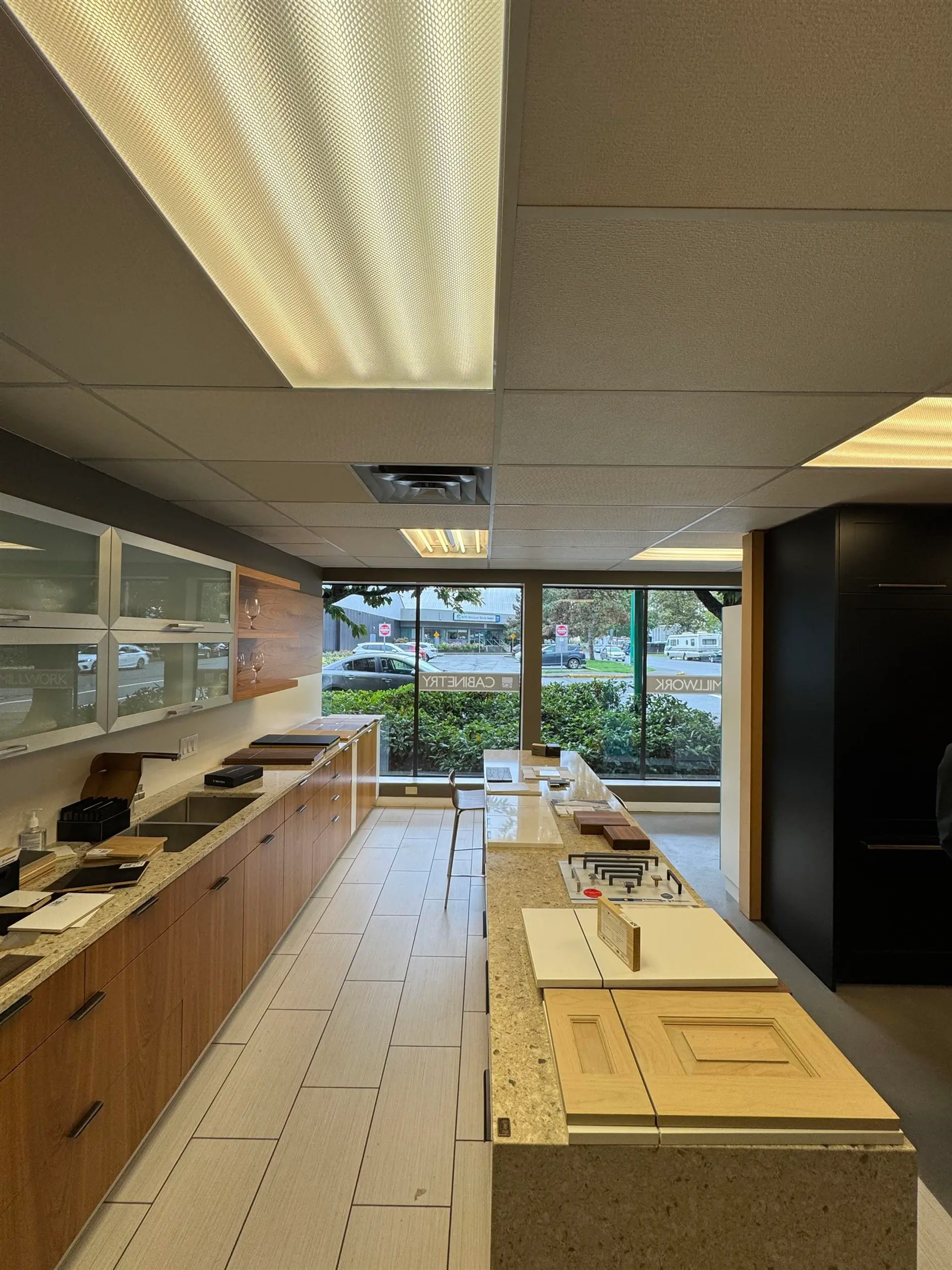 Property at 1300 LLOYD AVENUE, North Vancouver, BC