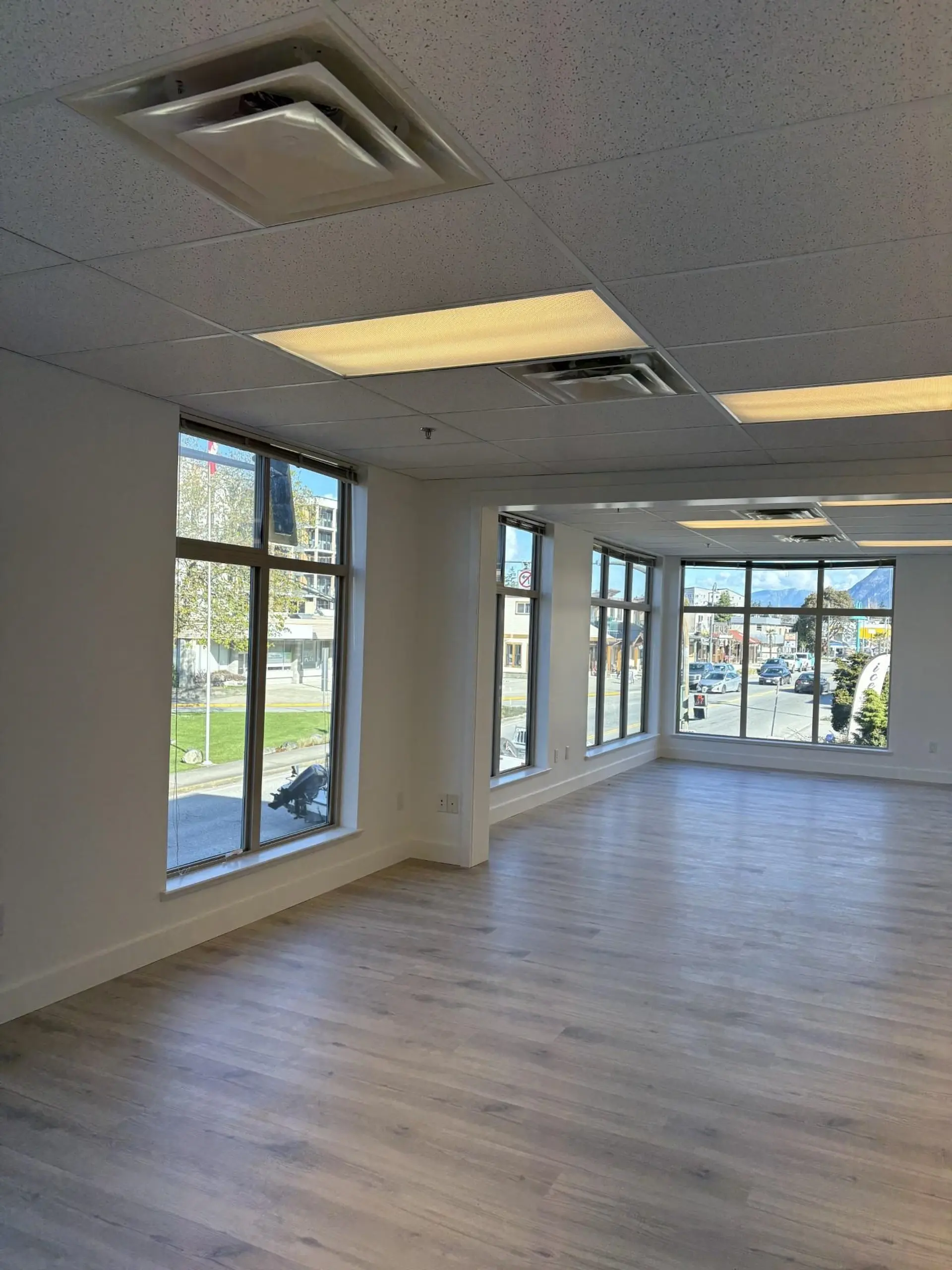 Property at #201 5500 WHARF AVENUE, Sechelt, BC