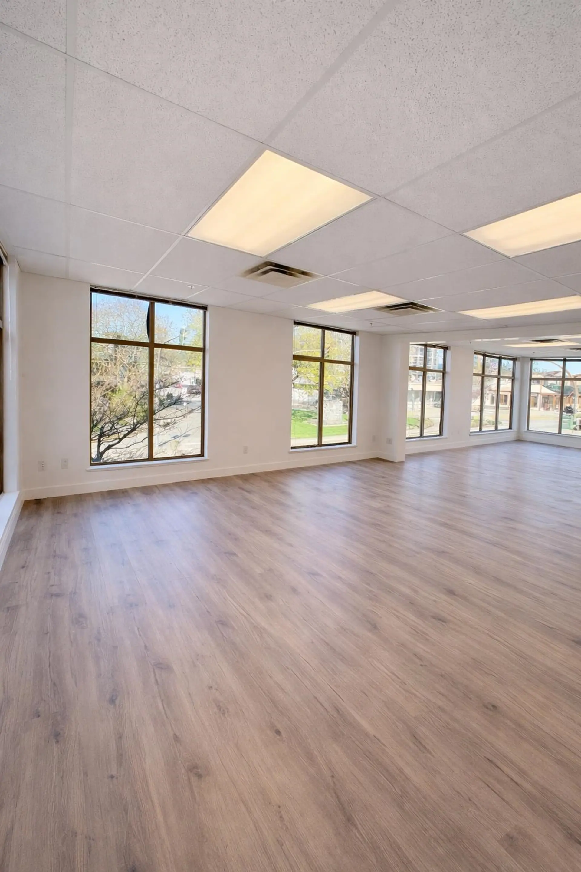 Property at #201 5500 WHARF AVENUE, Sechelt, BC