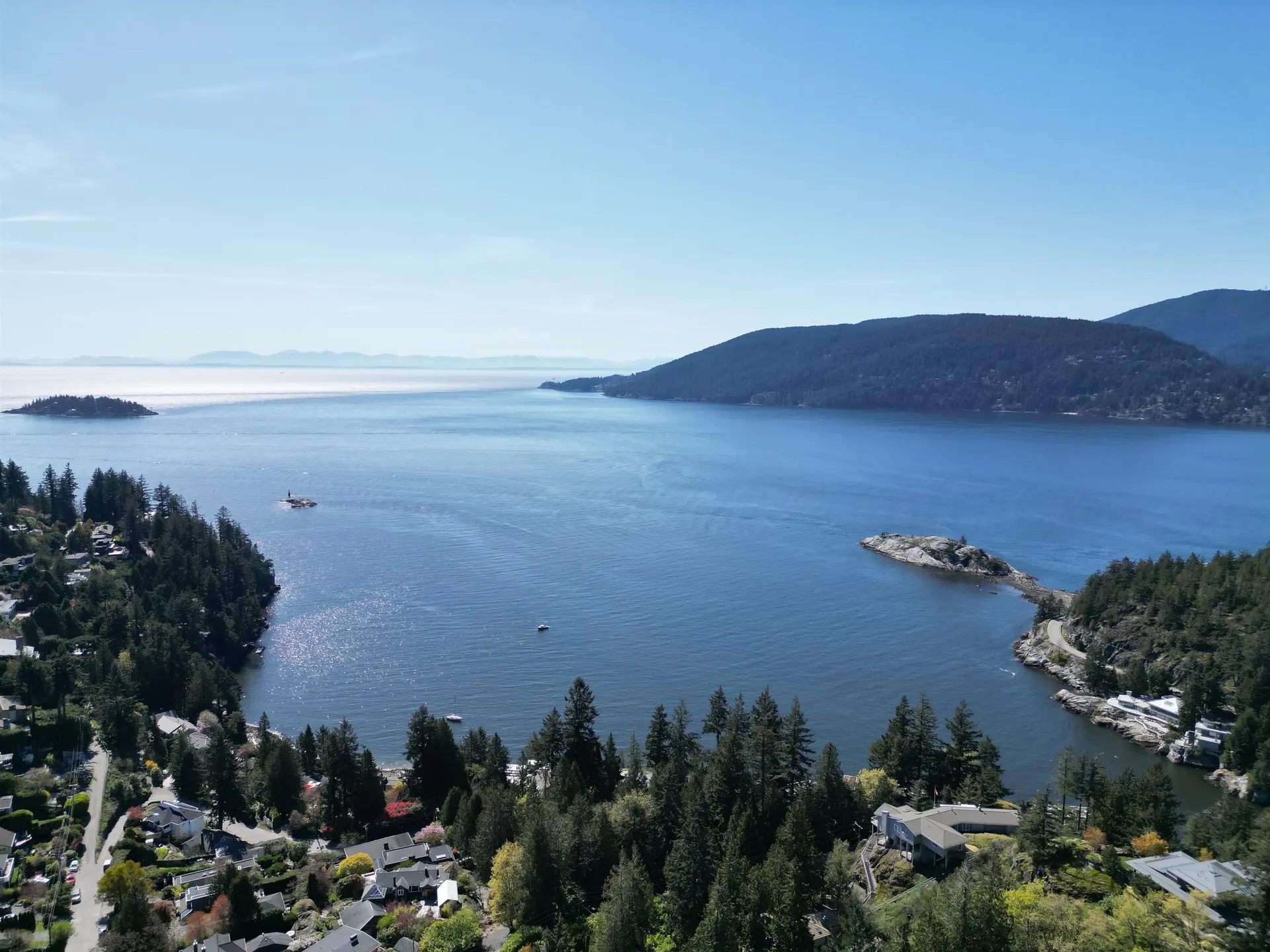 Property at 6415 WELLINGTON AVENUE, West Vancouver, BC