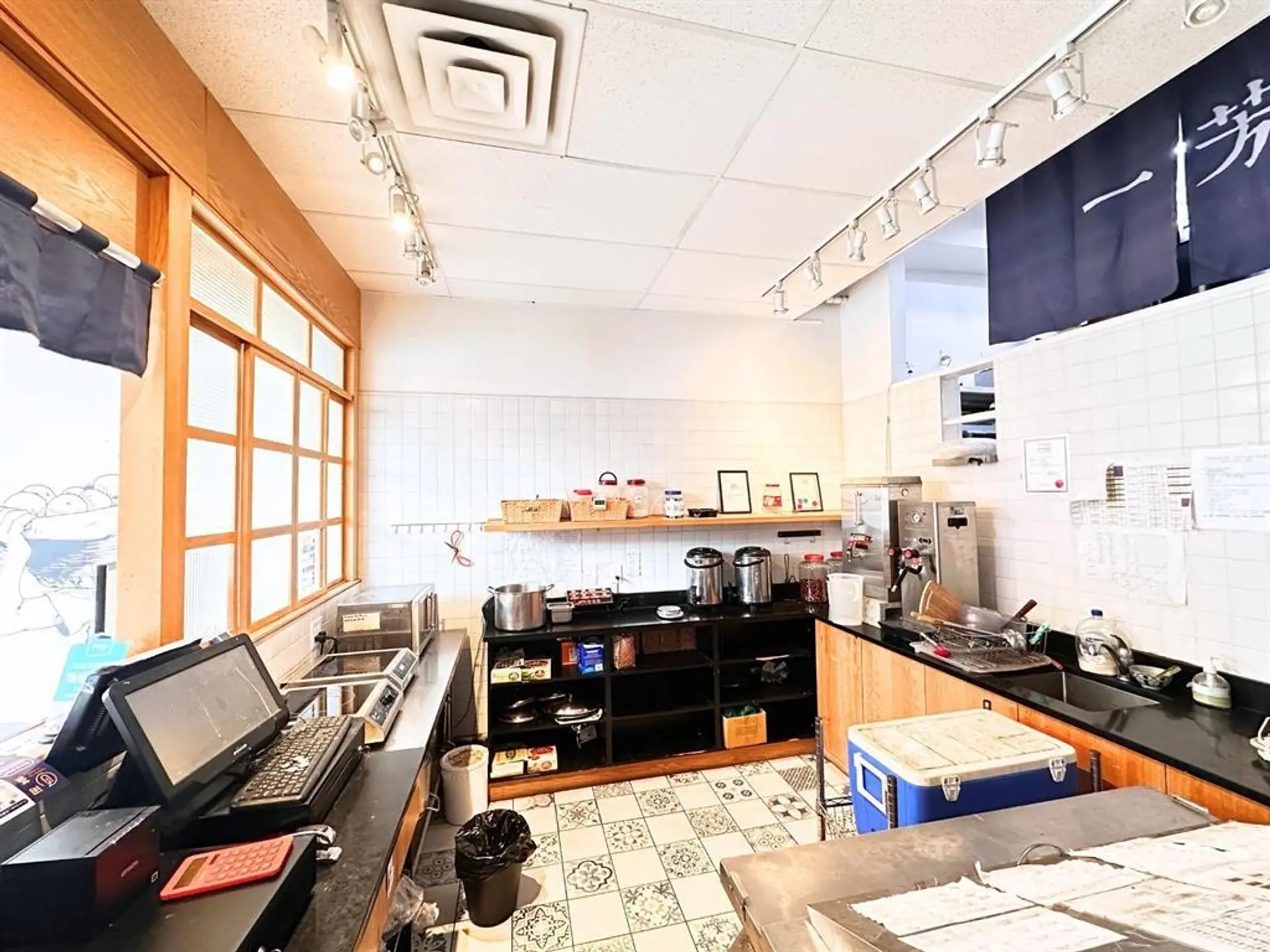 Property at 4515 W 10TH AVENUE, Vancouver, BC