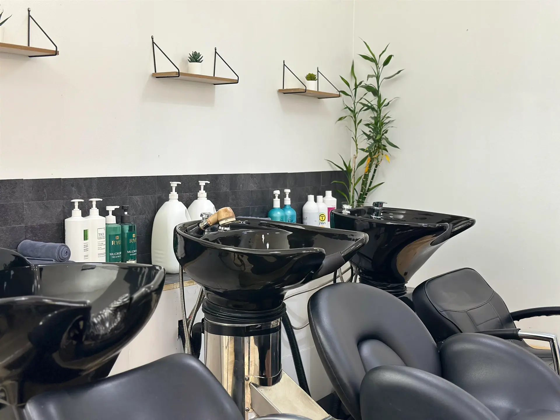 Property at 122 W BROADWAY, Vancouver, BC