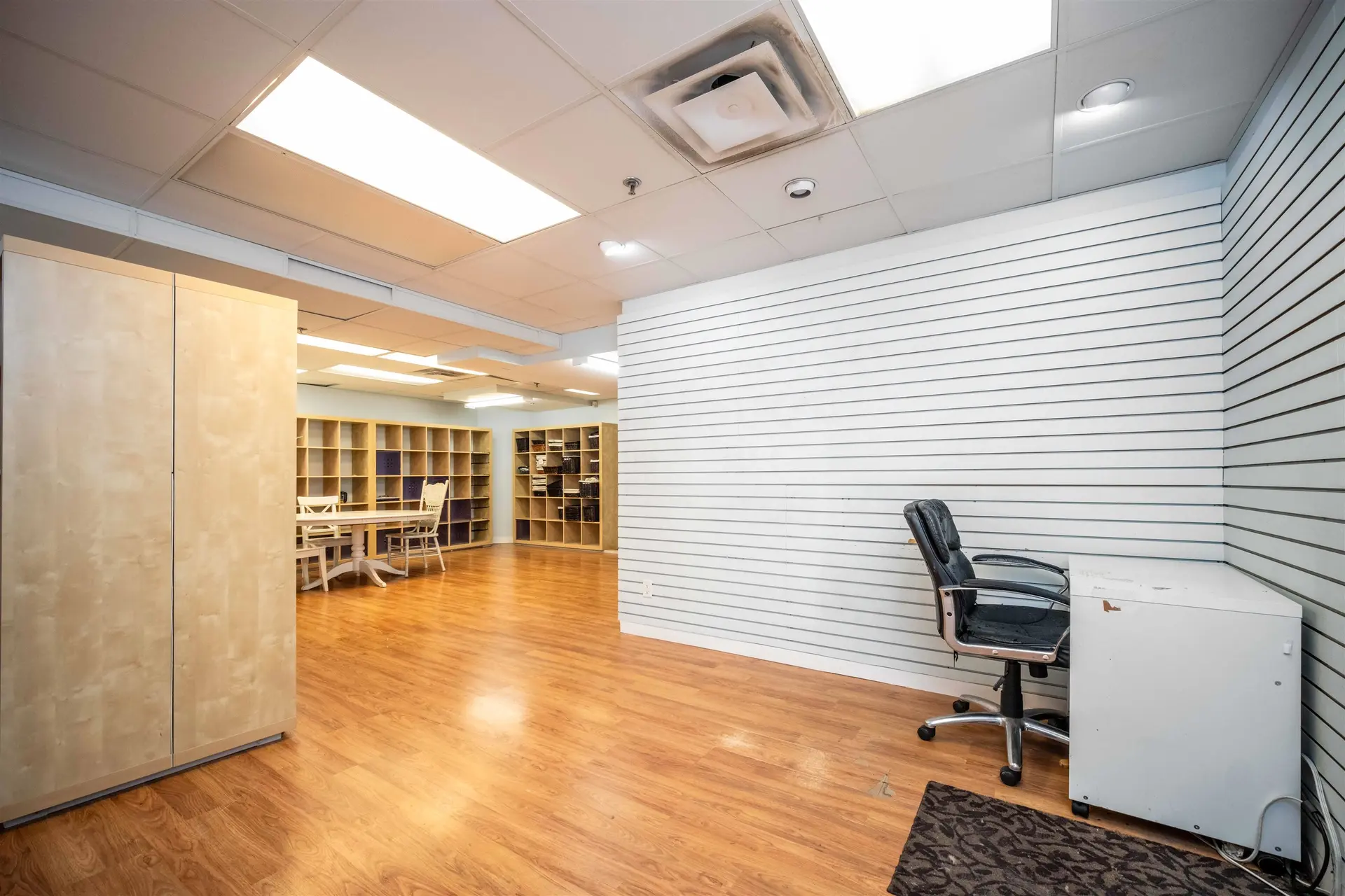 3424 W BROADWAY - Image 8