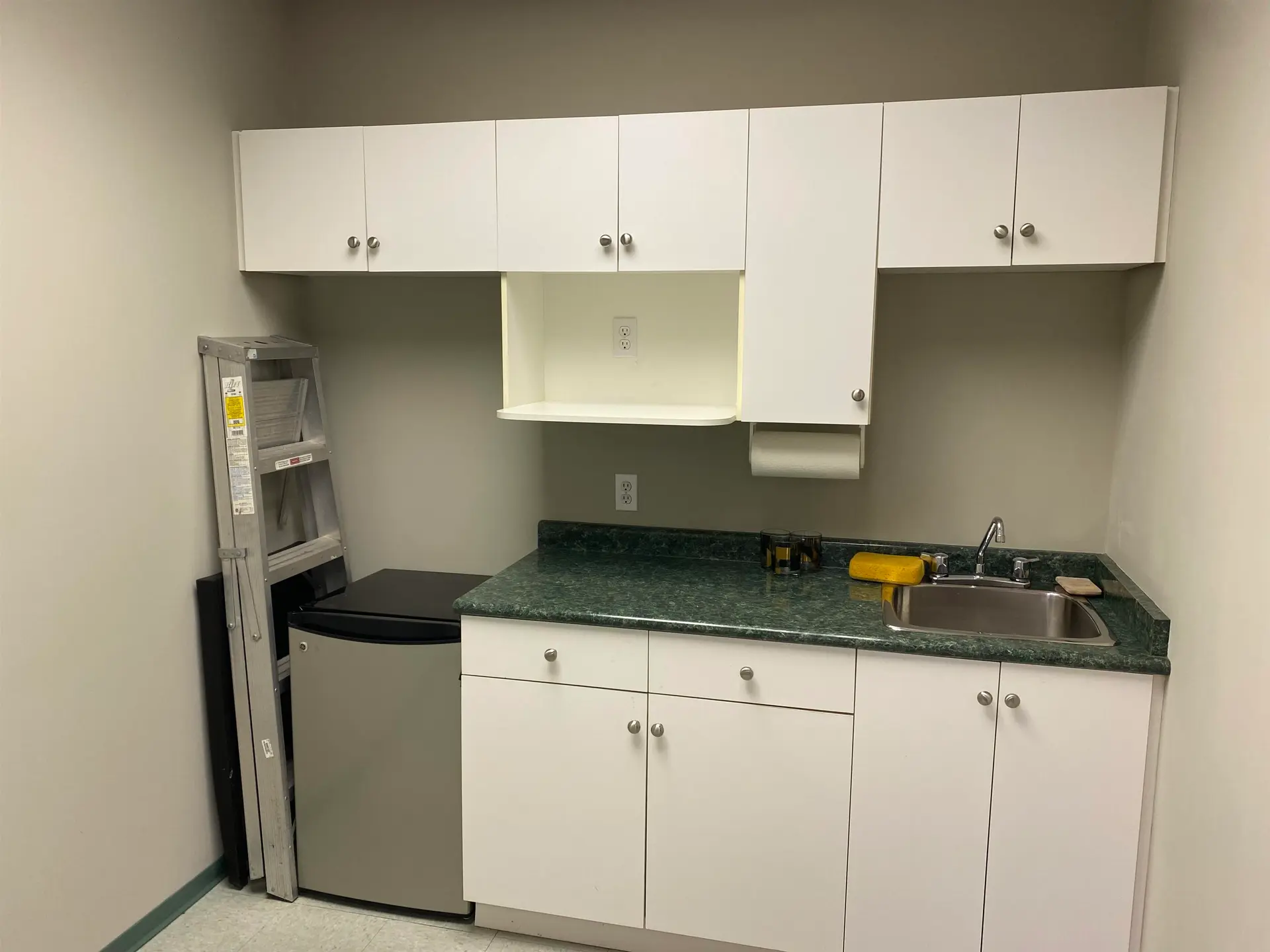 Property at #706 2071 KINGSWAY AVENUE, Port Coquitlam, BC