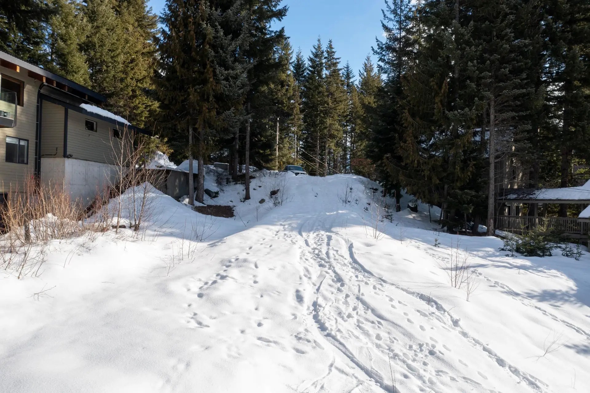 Property at 8648 LAKEWOOD COURT, Whistler, BC