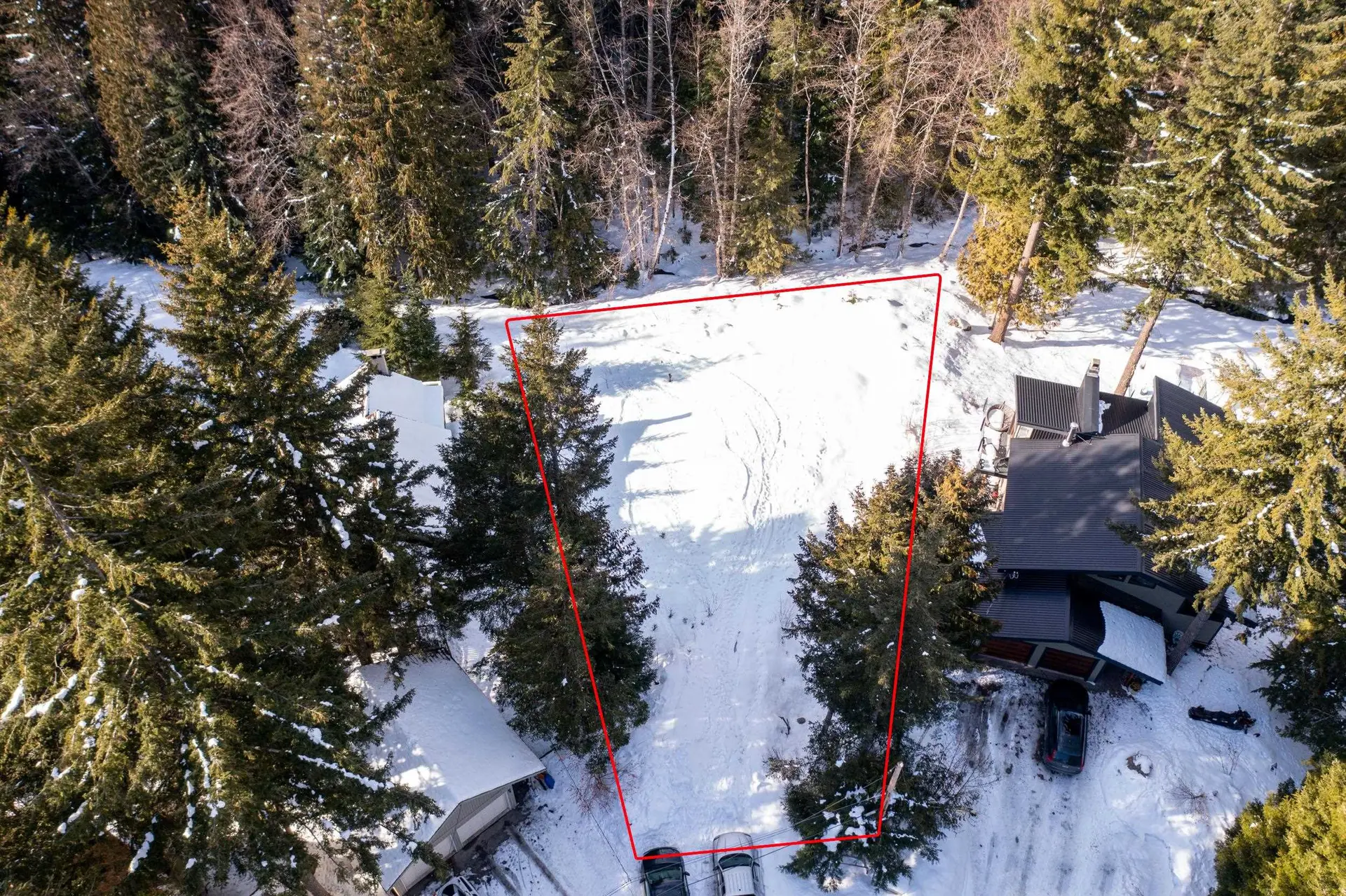 Property at 8648 LAKEWOOD COURT, Whistler, BC