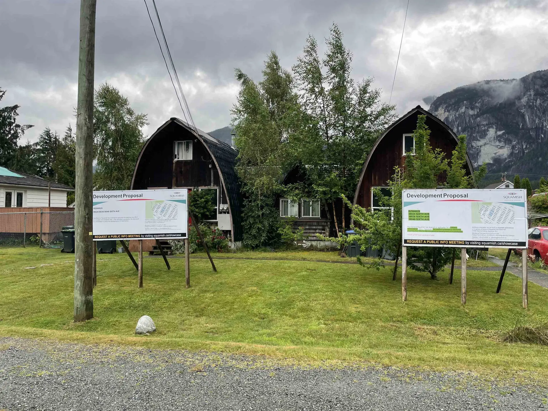 Property at 38036 SIXTH AVENUE, Squamish, BC