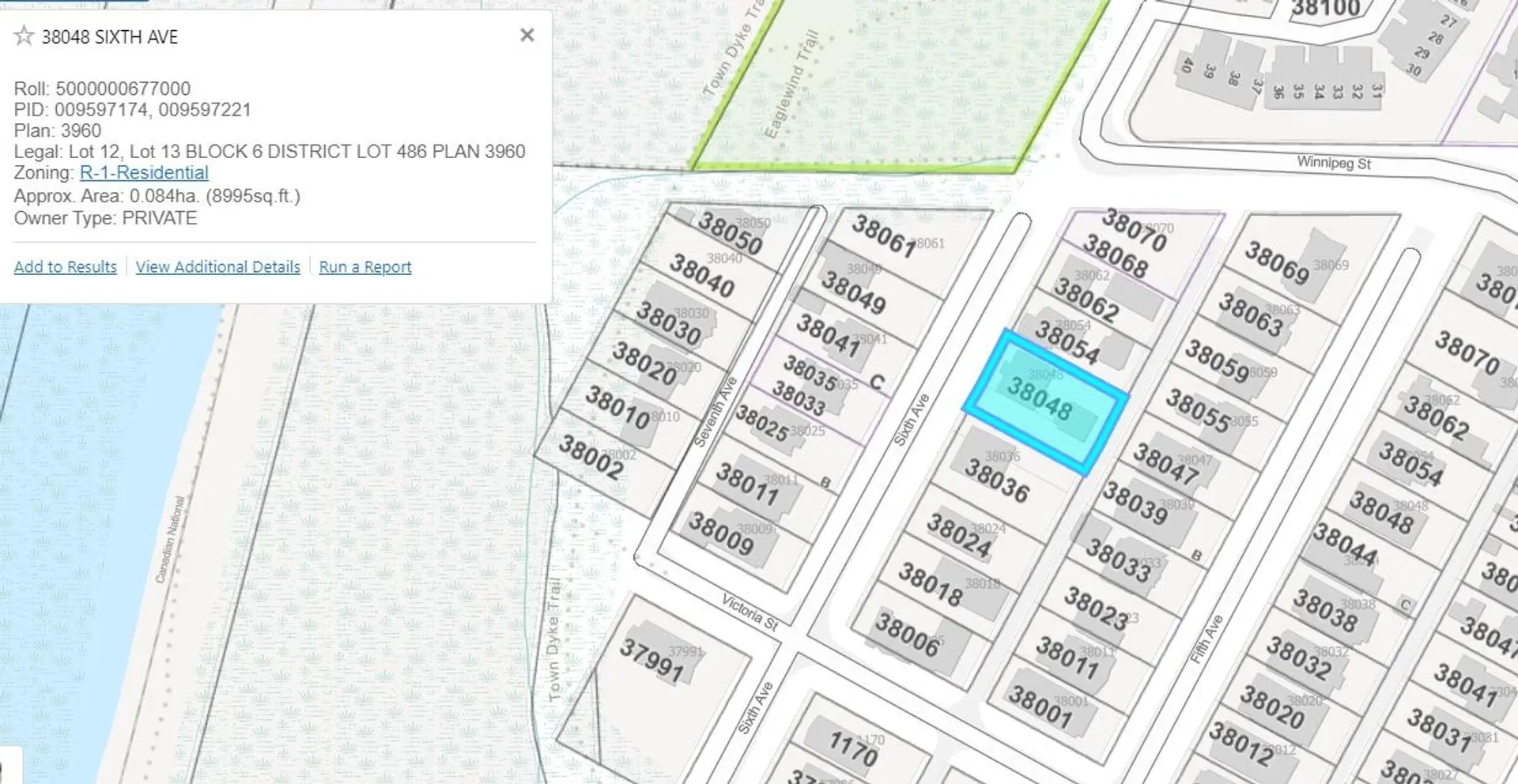 Property at 38048 SIXTH AVENUE, Squamish, BC